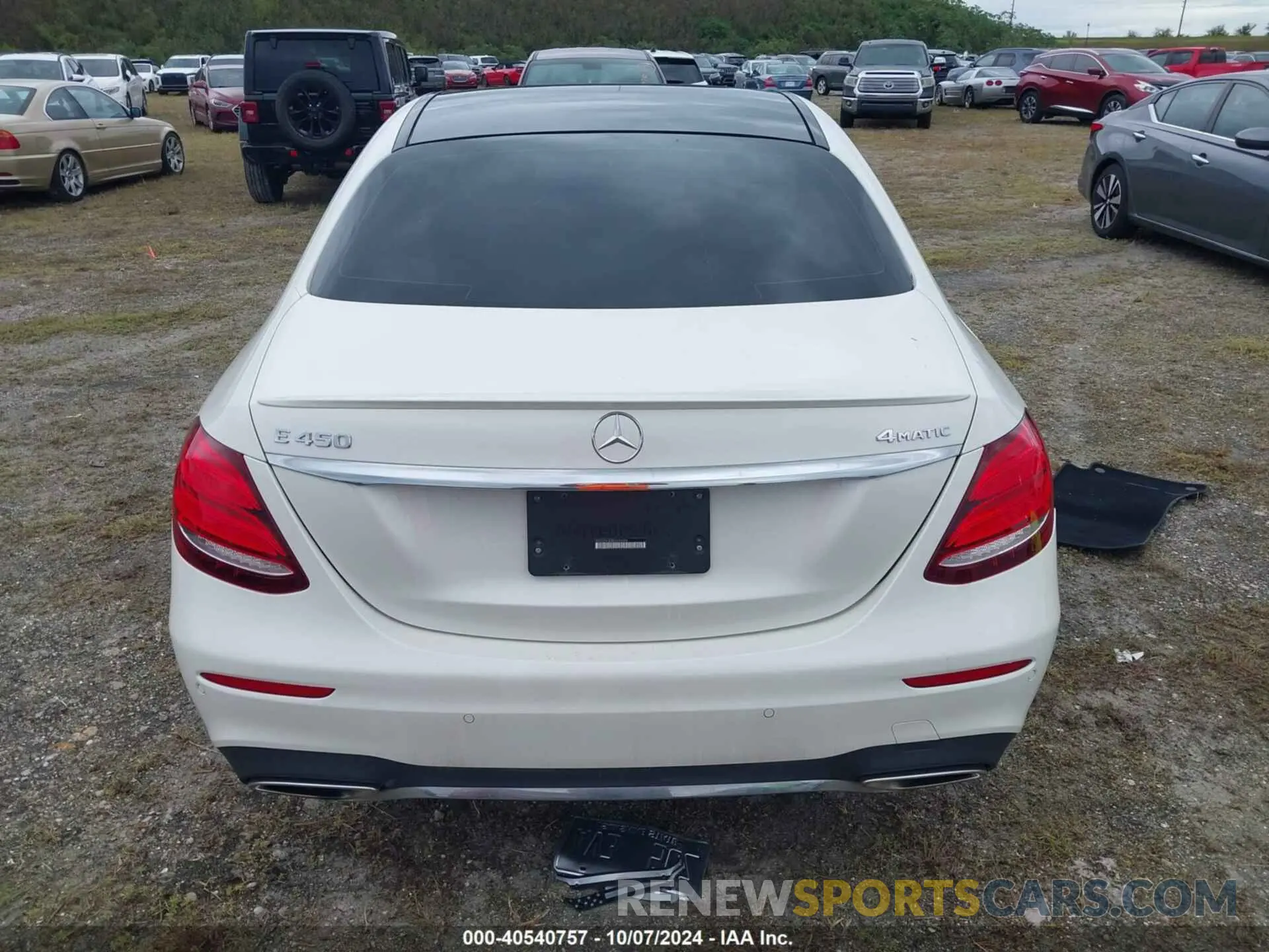 15 fotografías del automóvil dañado WDDZF6JB8KA596096 MERCEDES-BENZ E 2019