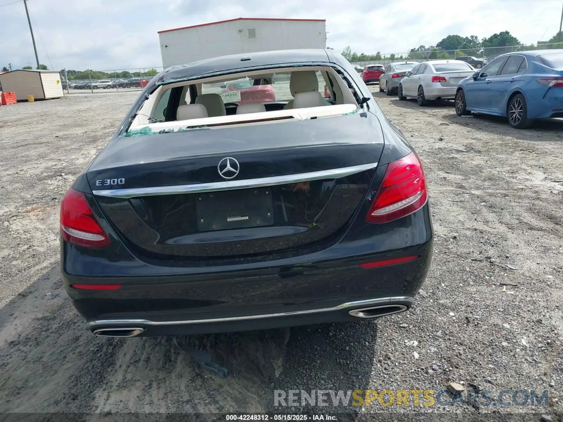 16 fotografías del automóvil dañado WDDZF4JB1KA580990 MERCEDES-BENZ E 300 2019
