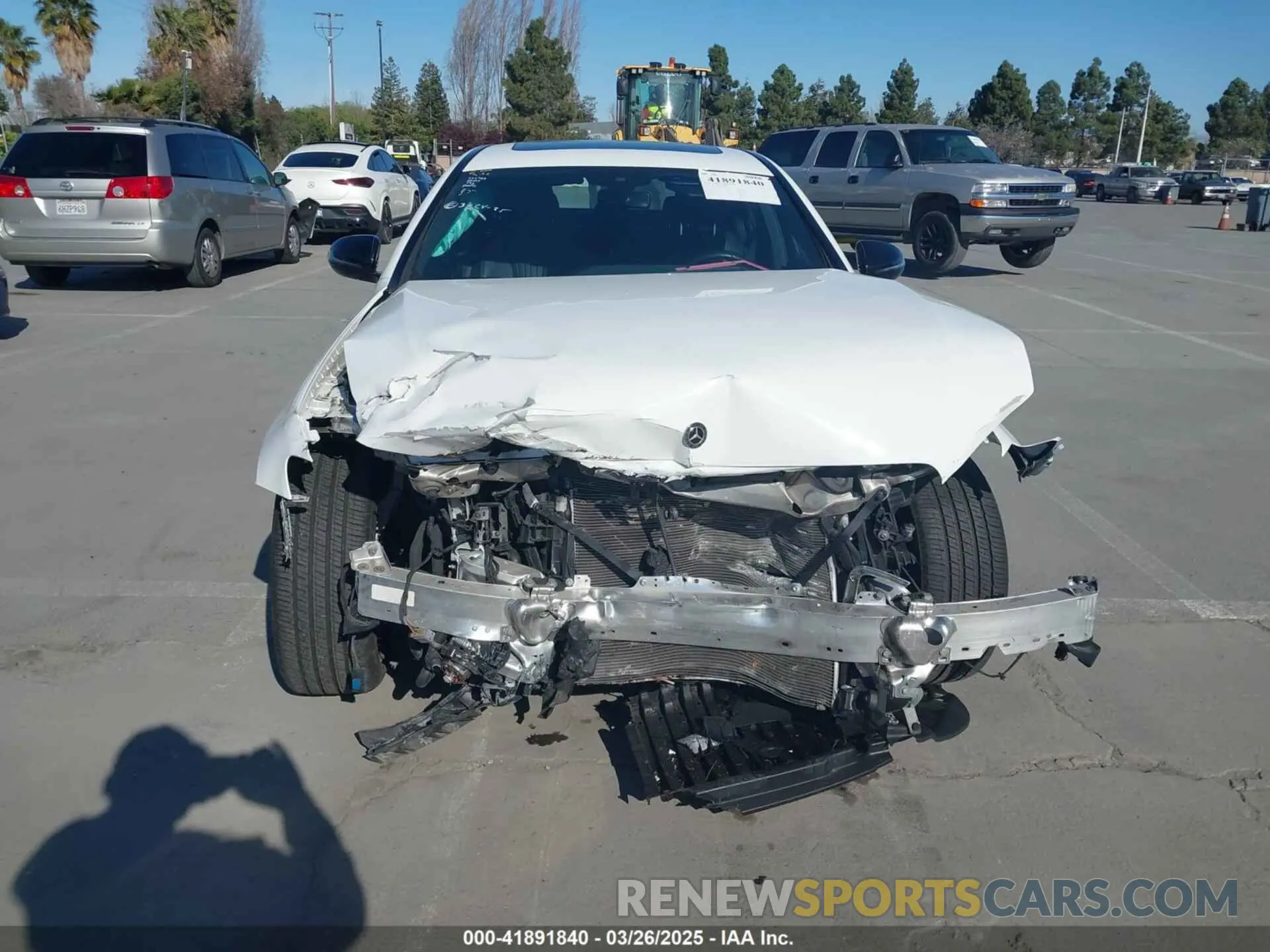 13 fotografías del automóvil dañado WDDZF4JB1KA686212 MERCEDES-BENZ E 300 2019