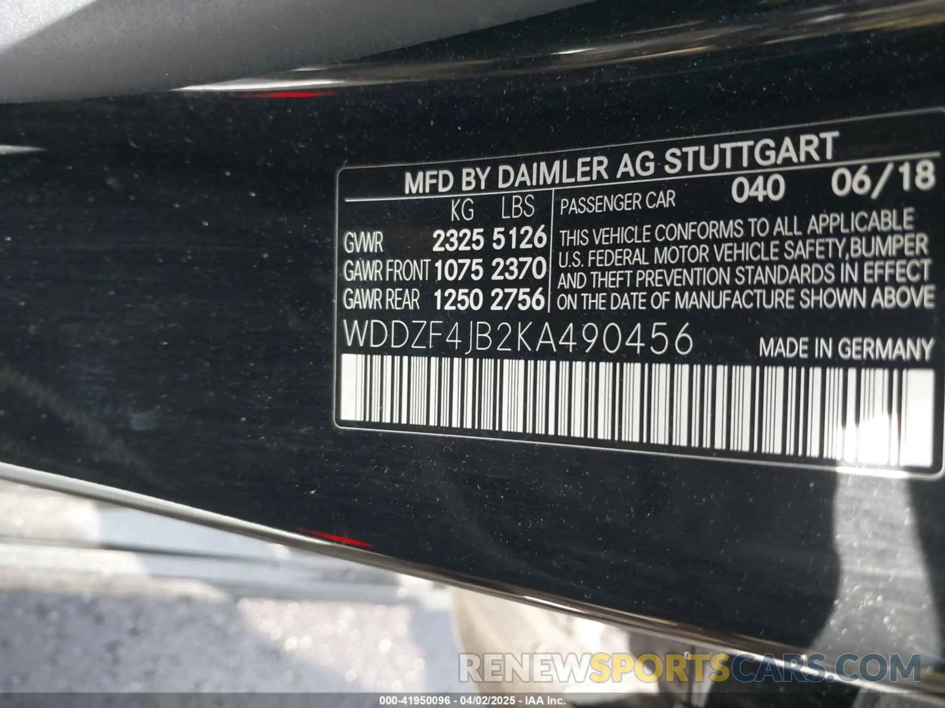 9 fotografías del automóvil dañado WDDZF4JB2KA490456 MERCEDES-BENZ E 300 2019