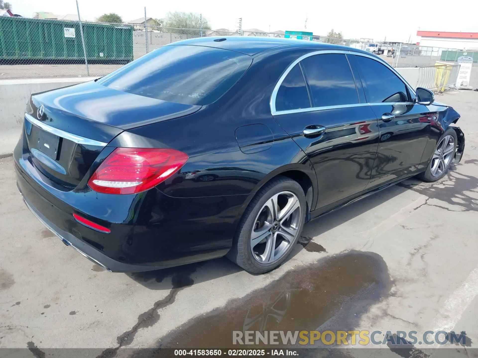 4 fotografías del automóvil dañado WDDZF4JBXKA549463 MERCEDES-BENZ E 300 2019