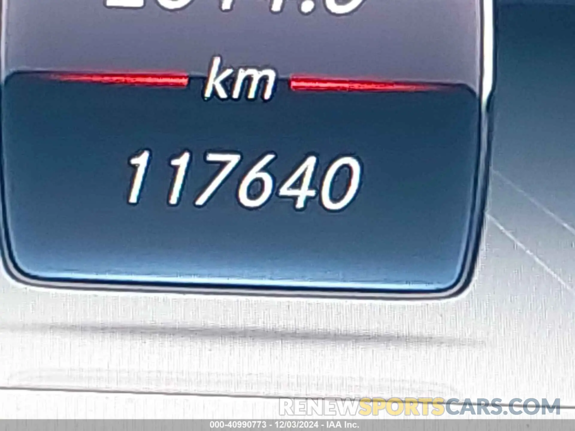 15 fotografías del automóvil dañado WDDZF4KB0KA533304 MERCEDES-BENZ E 300 2019