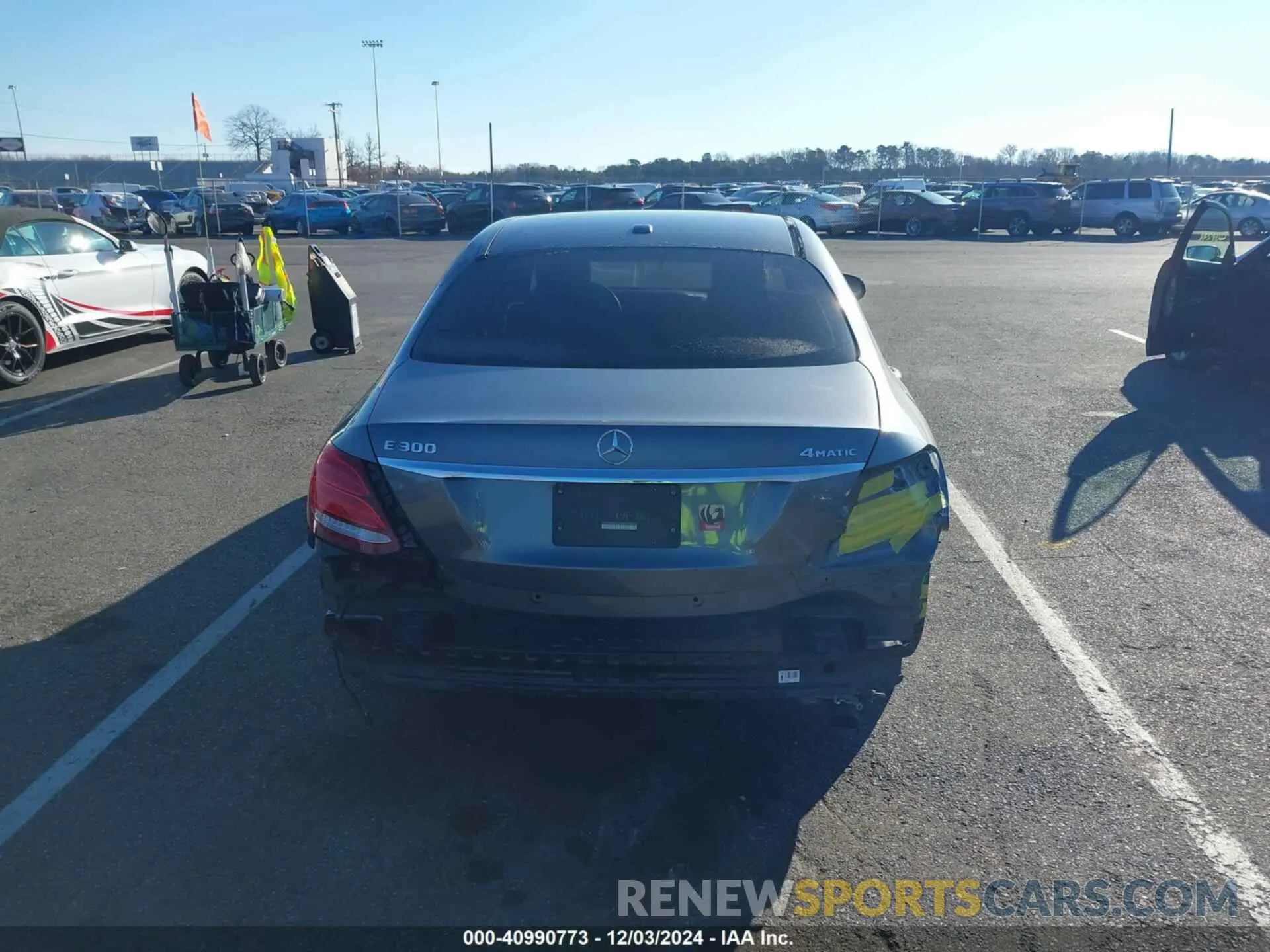 16 fotografías del automóvil dañado WDDZF4KB0KA533304 MERCEDES-BENZ E 300 2019