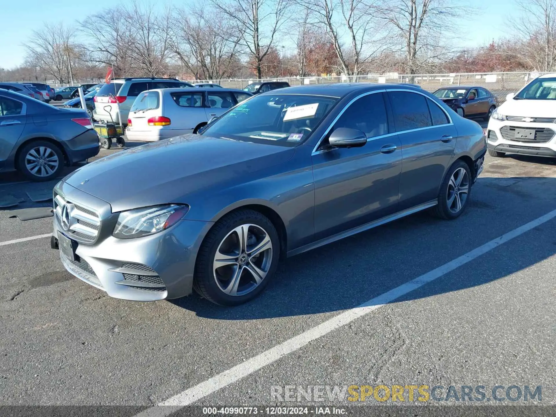 2 fotografías del automóvil dañado WDDZF4KB0KA533304 MERCEDES-BENZ E 300 2019