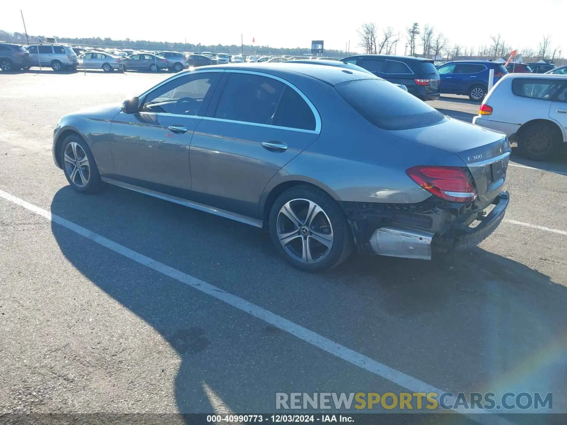 3 fotografías del automóvil dañado WDDZF4KB0KA533304 MERCEDES-BENZ E 300 2019