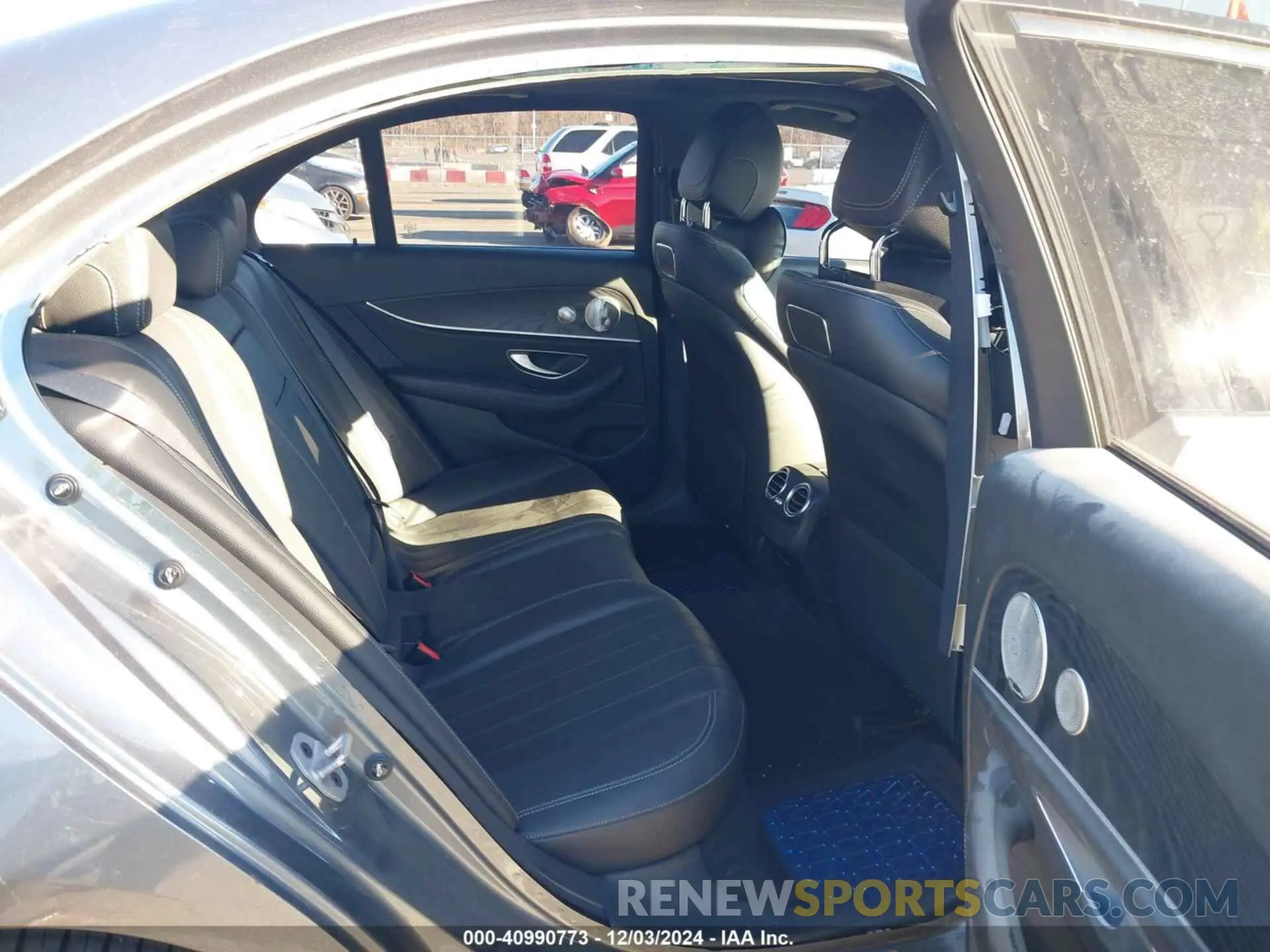8 fotografías del automóvil dañado WDDZF4KB0KA533304 MERCEDES-BENZ E 300 2019