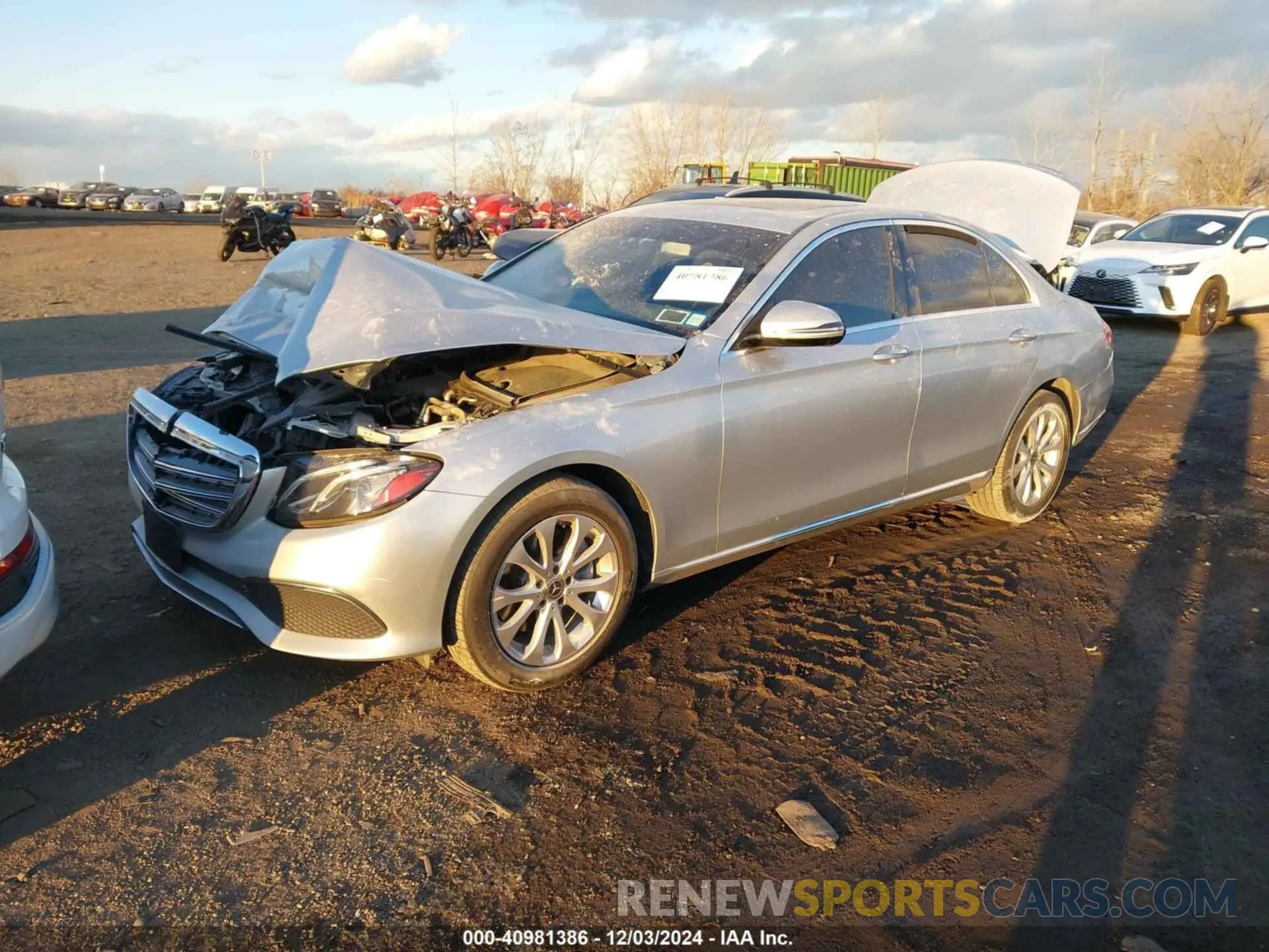 2 fotografías del automóvil dañado WDDZF4KB0KA547798 MERCEDES-BENZ E 300 2019