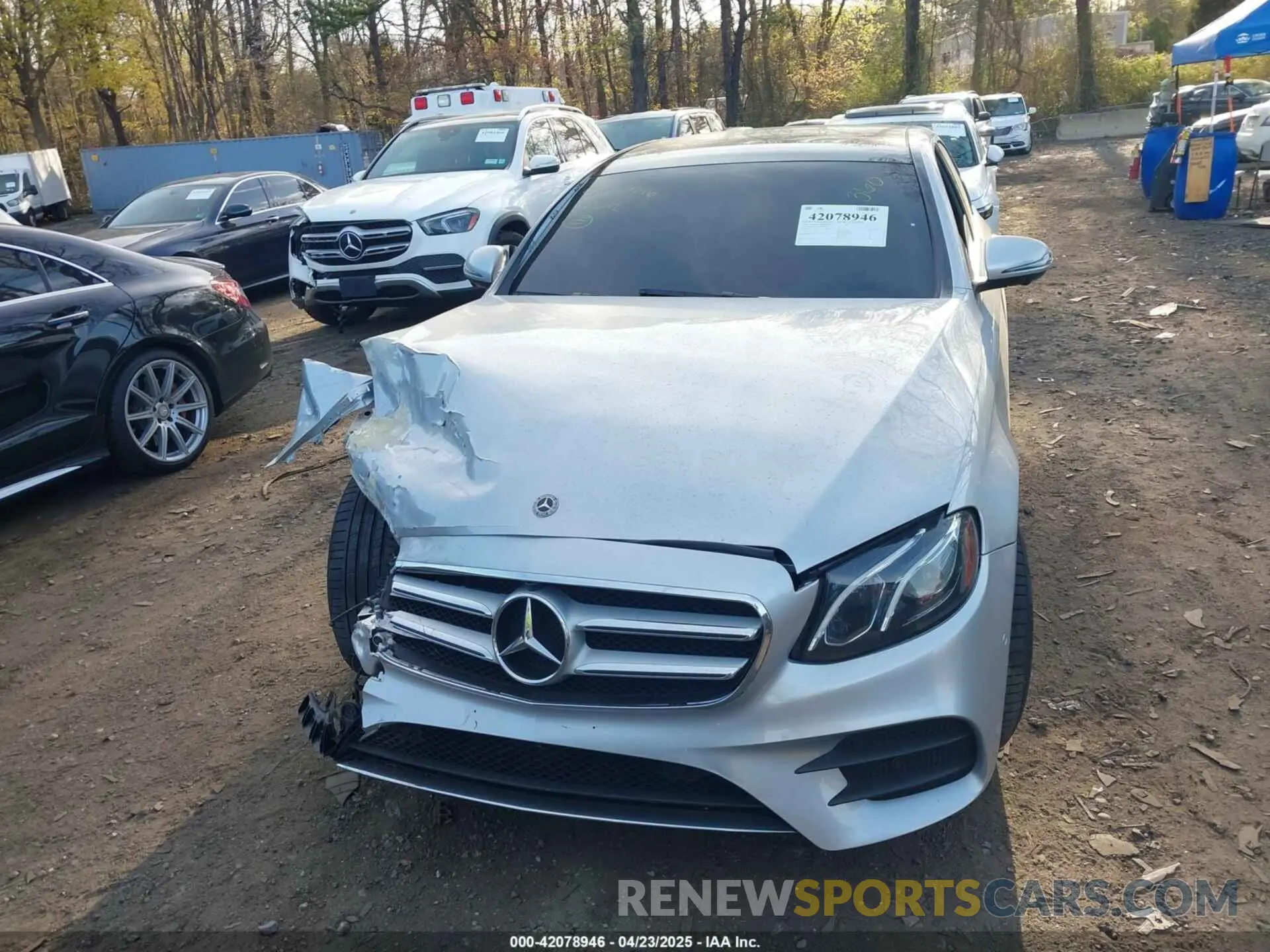 11 fotografías del automóvil dañado WDDZF4KB0KA588433 MERCEDES-BENZ E 300 2019