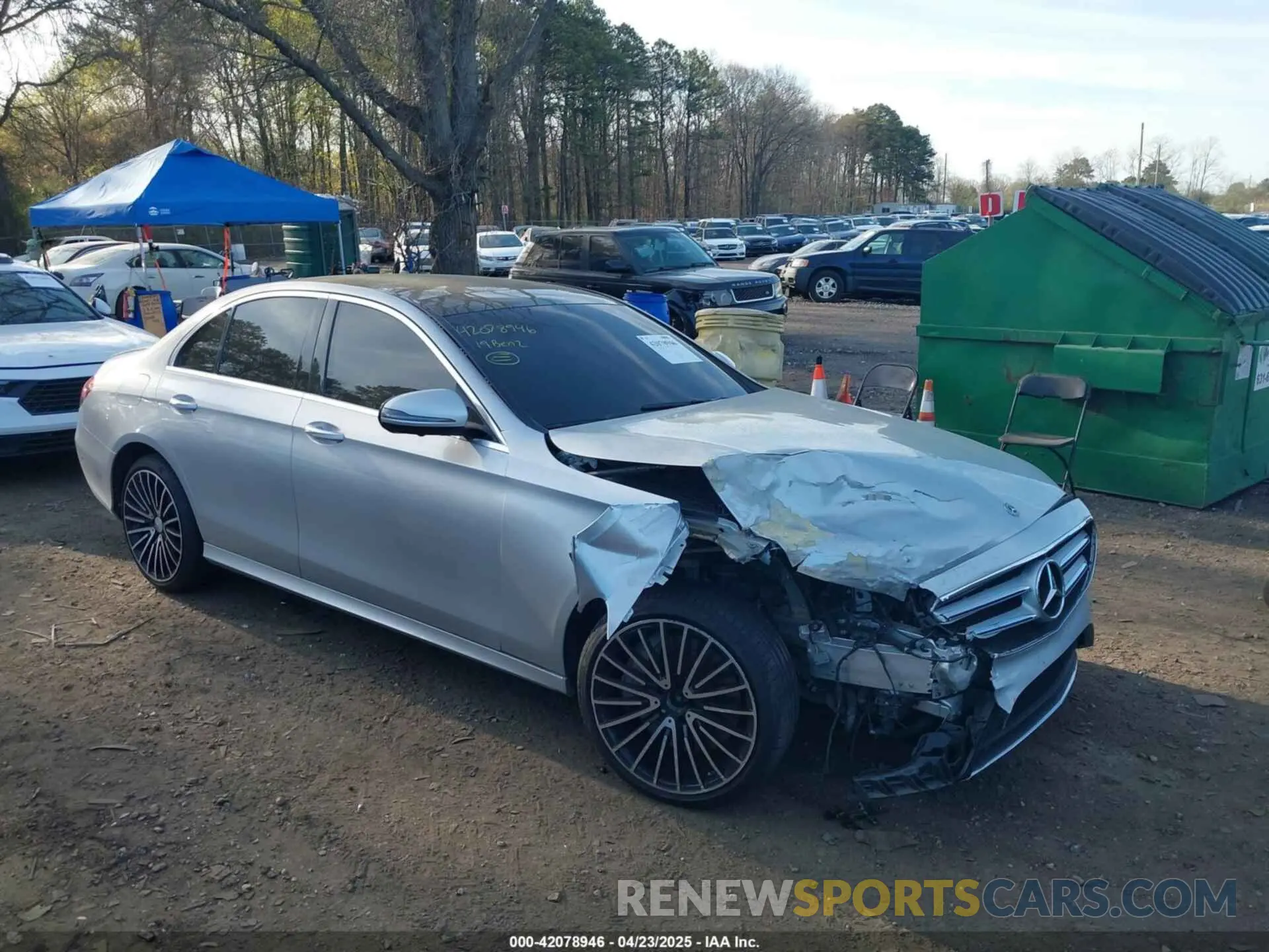 12 fotografías del automóvil dañado WDDZF4KB0KA588433 MERCEDES-BENZ E 300 2019