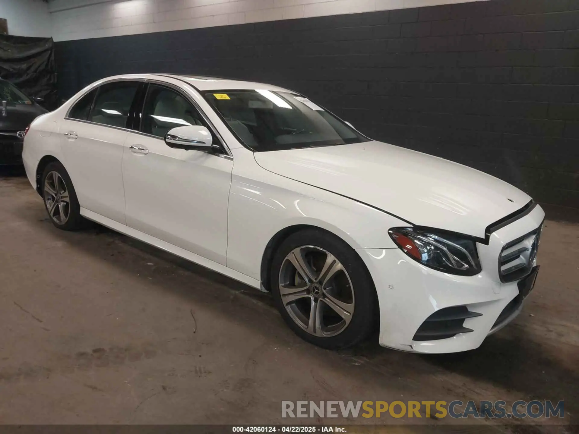 1 fotografías del automóvil dañado WDDZF4KB0KA595852 MERCEDES-BENZ E 300 2019