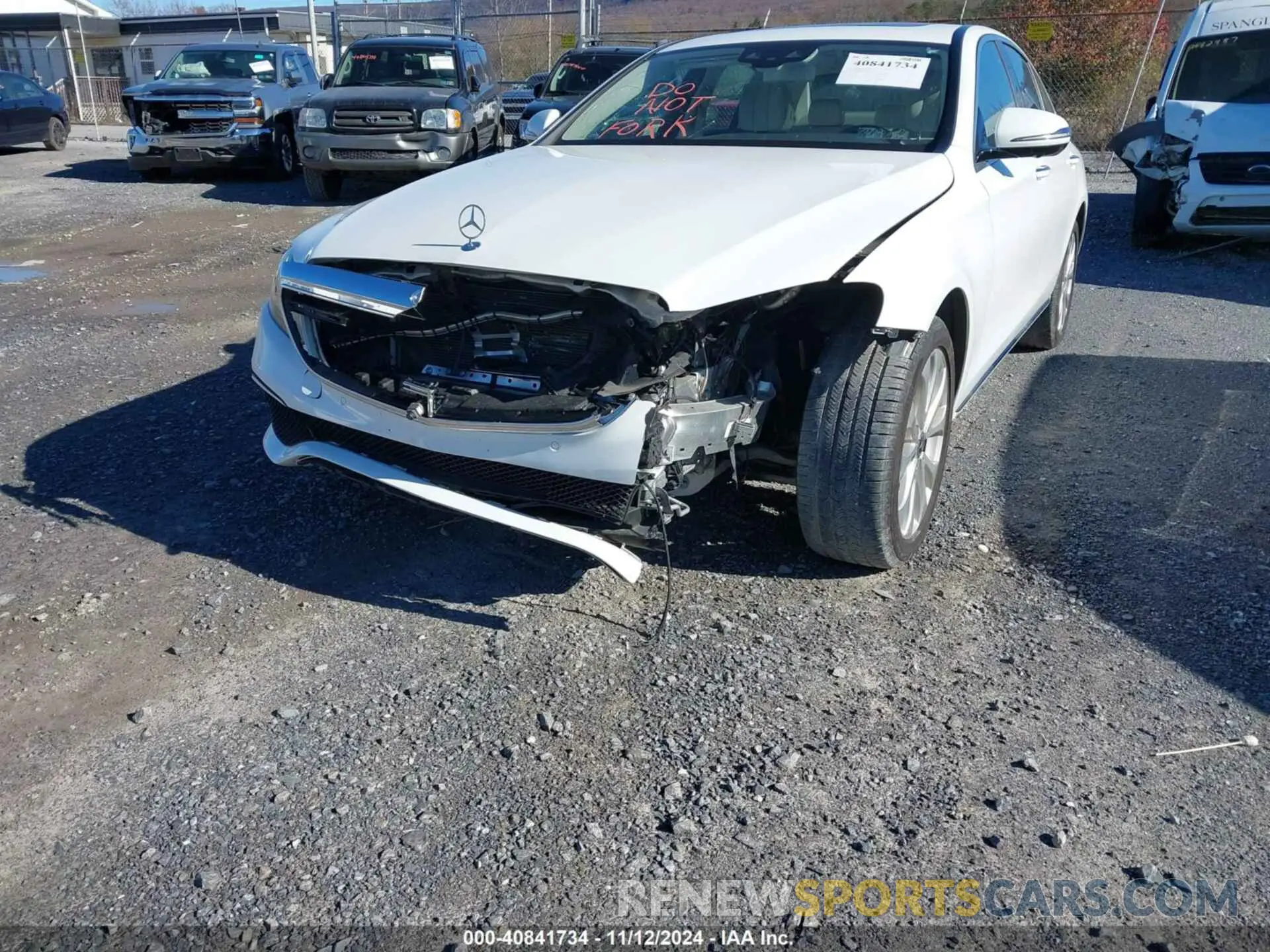 6 fotografías del automóvil dañado WDDZF4KB1KA512591 MERCEDES-BENZ E 300 2019