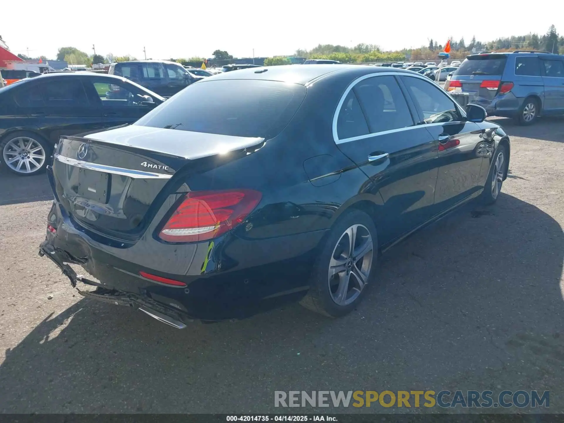 4 fotografías del automóvil dañado WDDZF4KB1KA522389 MERCEDES-BENZ E 300 2019
