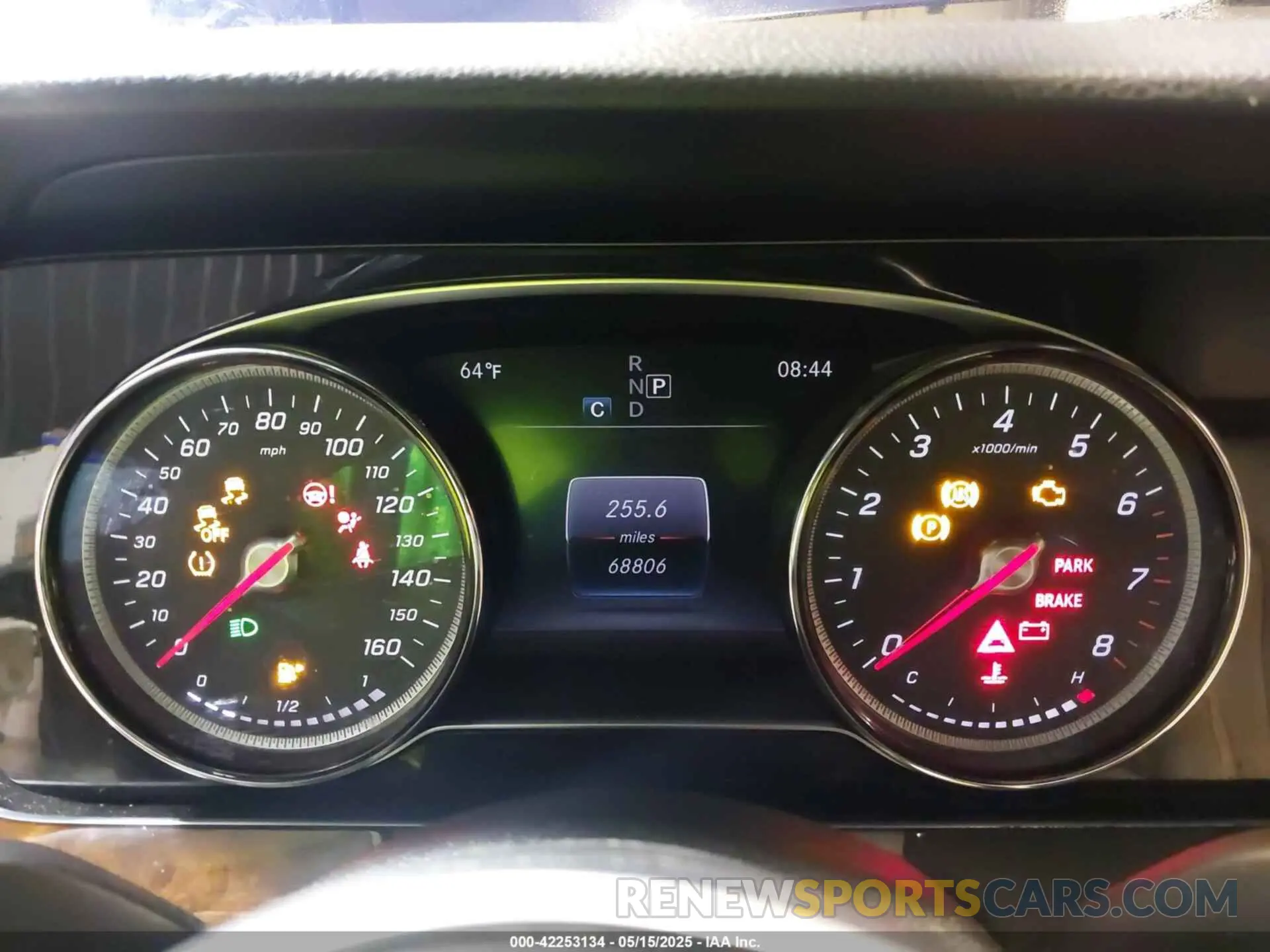7 fotografías del automóvil dañado WDDZF4KB5KA563057 MERCEDES-BENZ E 300 2019