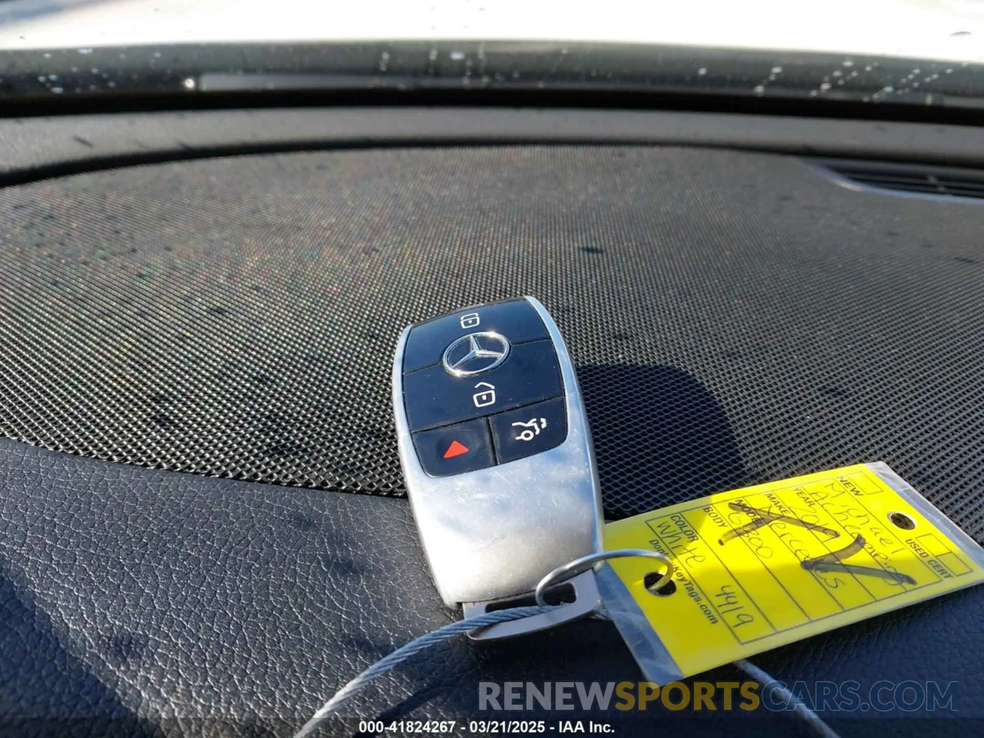 11 fotografías del automóvil dañado WDDZF4KB7KA544039 MERCEDES-BENZ E 300 2019