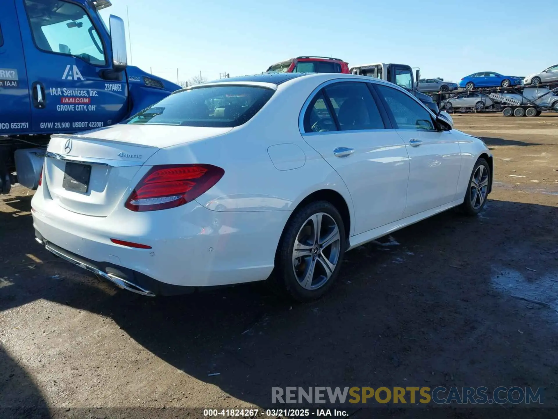 4 fotografías del automóvil dañado WDDZF4KB7KA544039 MERCEDES-BENZ E 300 2019