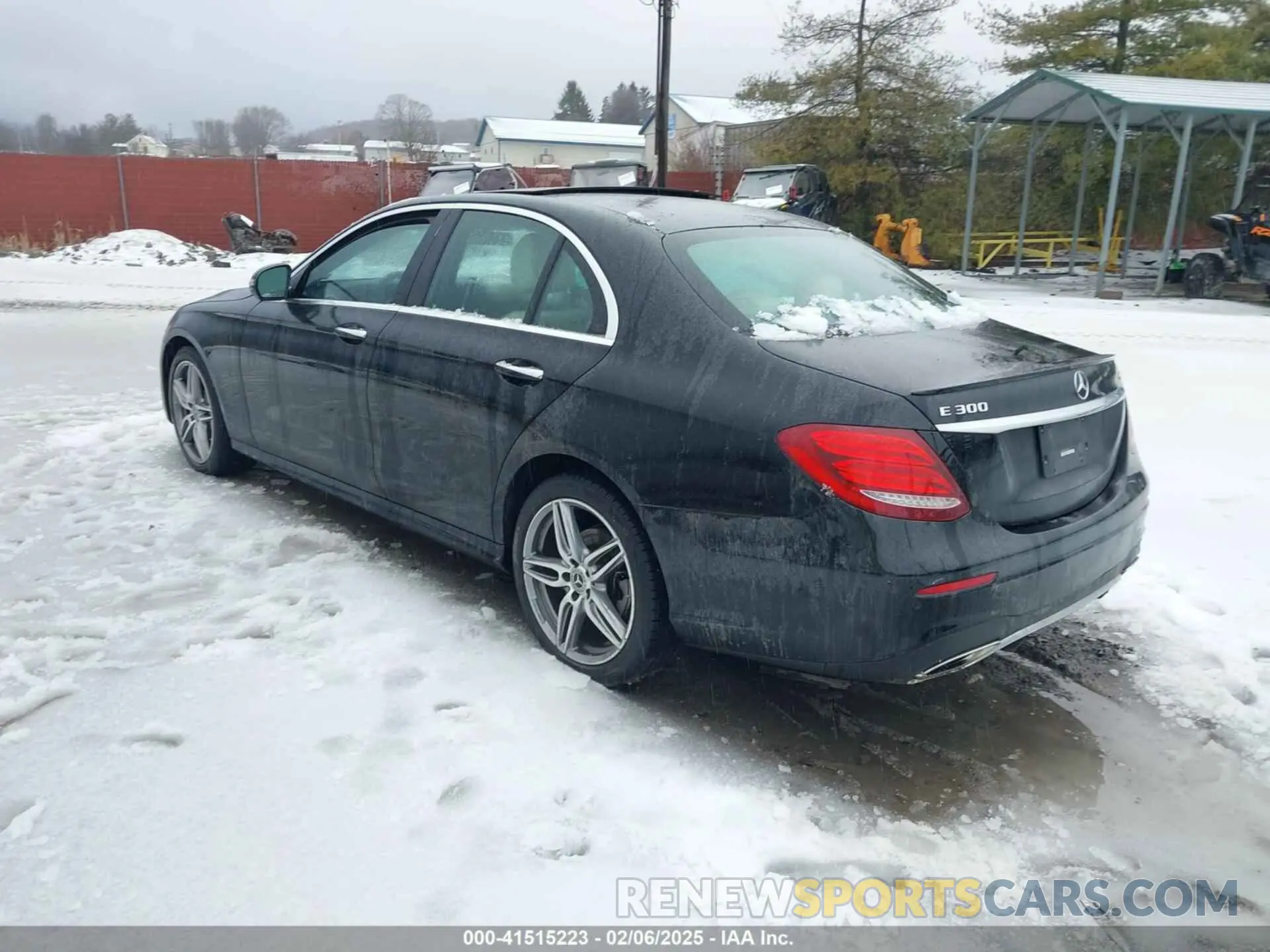 3 fotografías del automóvil dañado WDDZF4KB7KA573430 MERCEDES-BENZ E 300 2019