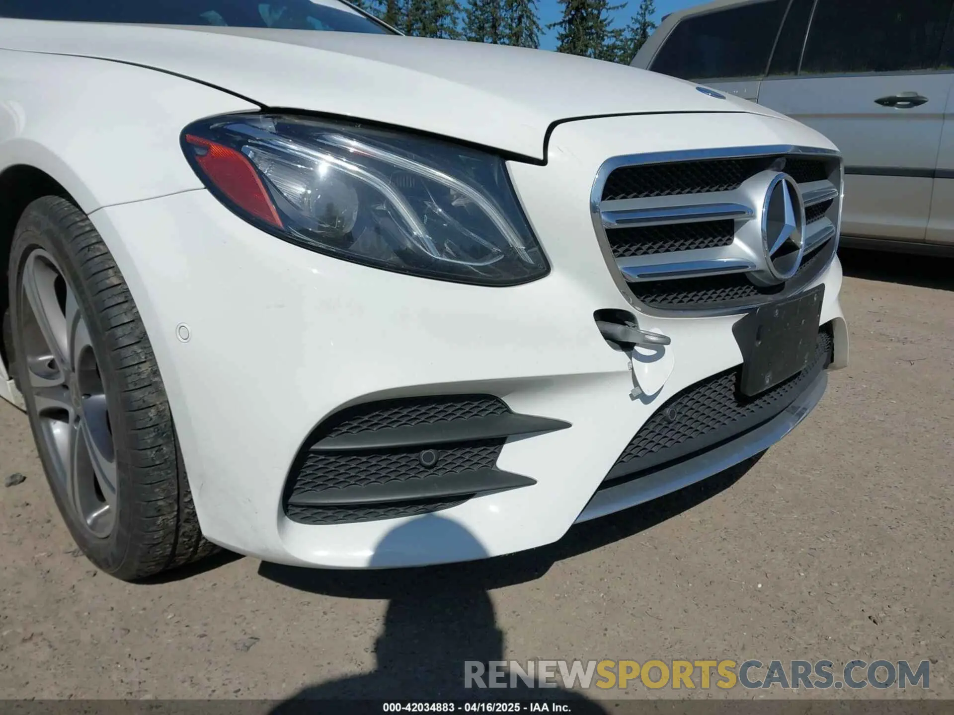 6 fotografías del automóvil dañado WDDZF4KBXKA592814 MERCEDES-BENZ E 300 2019