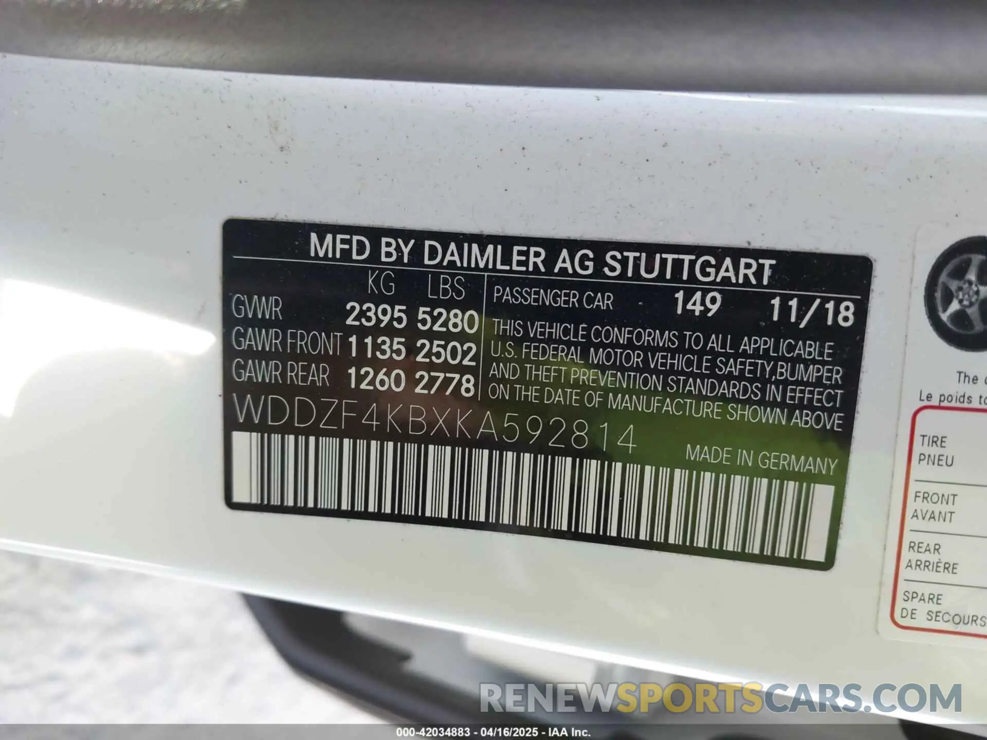 9 fotografías del automóvil dañado WDDZF4KBXKA592814 MERCEDES-BENZ E 300 2019