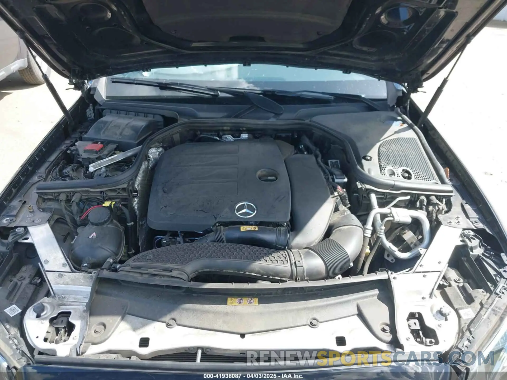 10 fotografías del automóvil dañado W1KZF8DB5LA810132 MERCEDES-BENZ E 350 2020