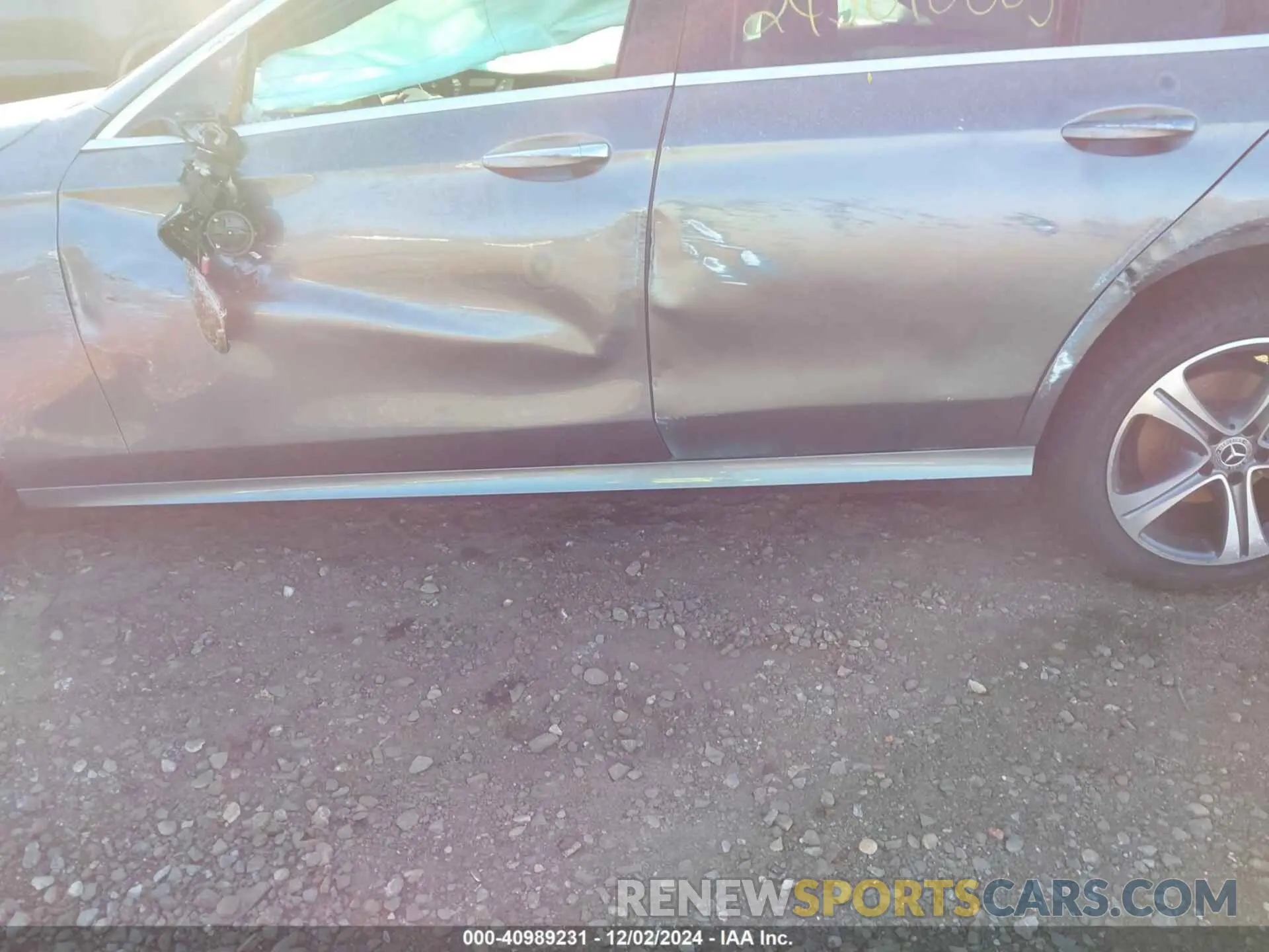 19 fotografías del automóvil dañado W1KZF8EB2LA831308 MERCEDES-BENZ E 350 2020
