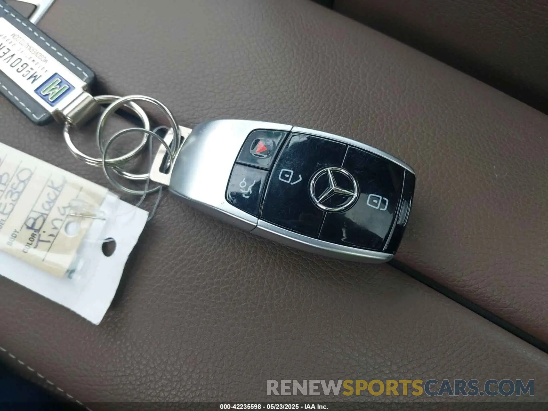 11 fotografías del automóvil dañado W1KZF8EB3LA822200 MERCEDES-BENZ E 350 2020