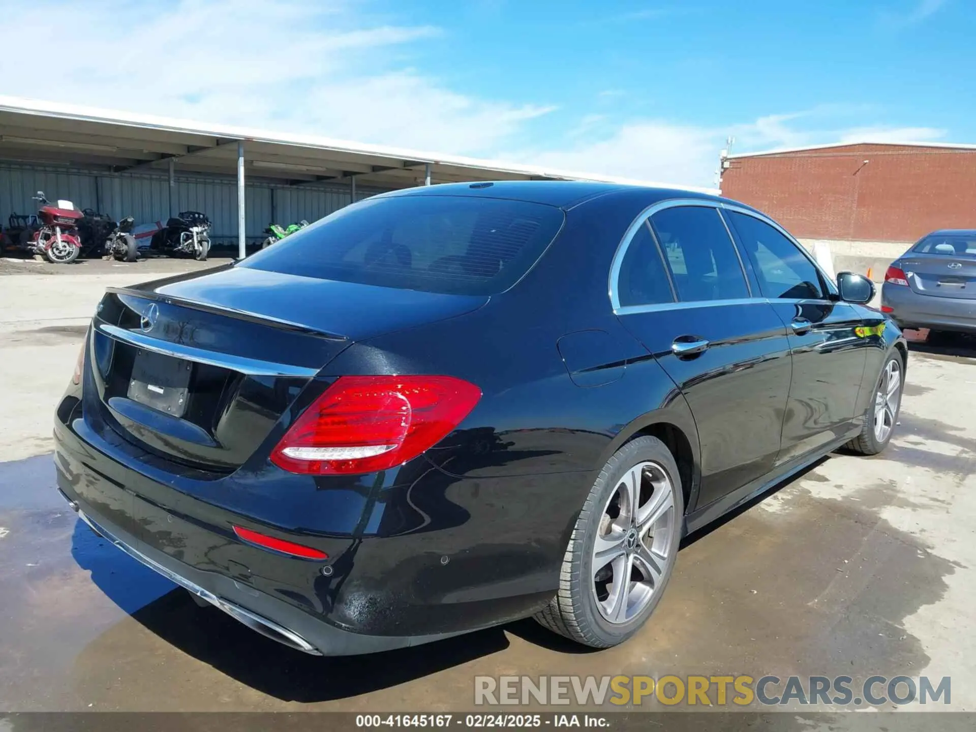 4 fotografías del automóvil dañado WDDZF8DB4LA702357 MERCEDES-BENZ E 350 2020
