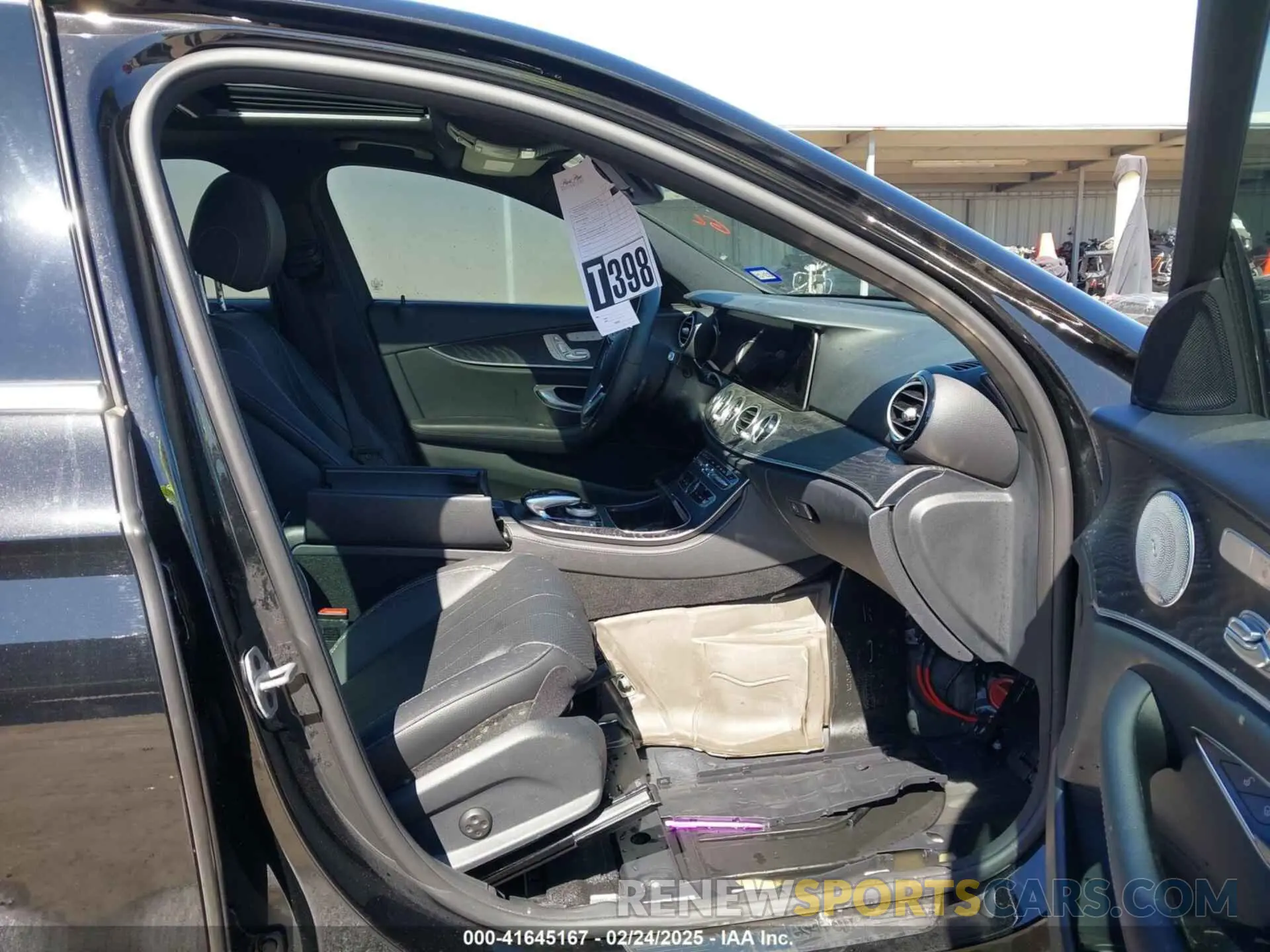 5 fotografías del automóvil dañado WDDZF8DB4LA702357 MERCEDES-BENZ E 350 2020