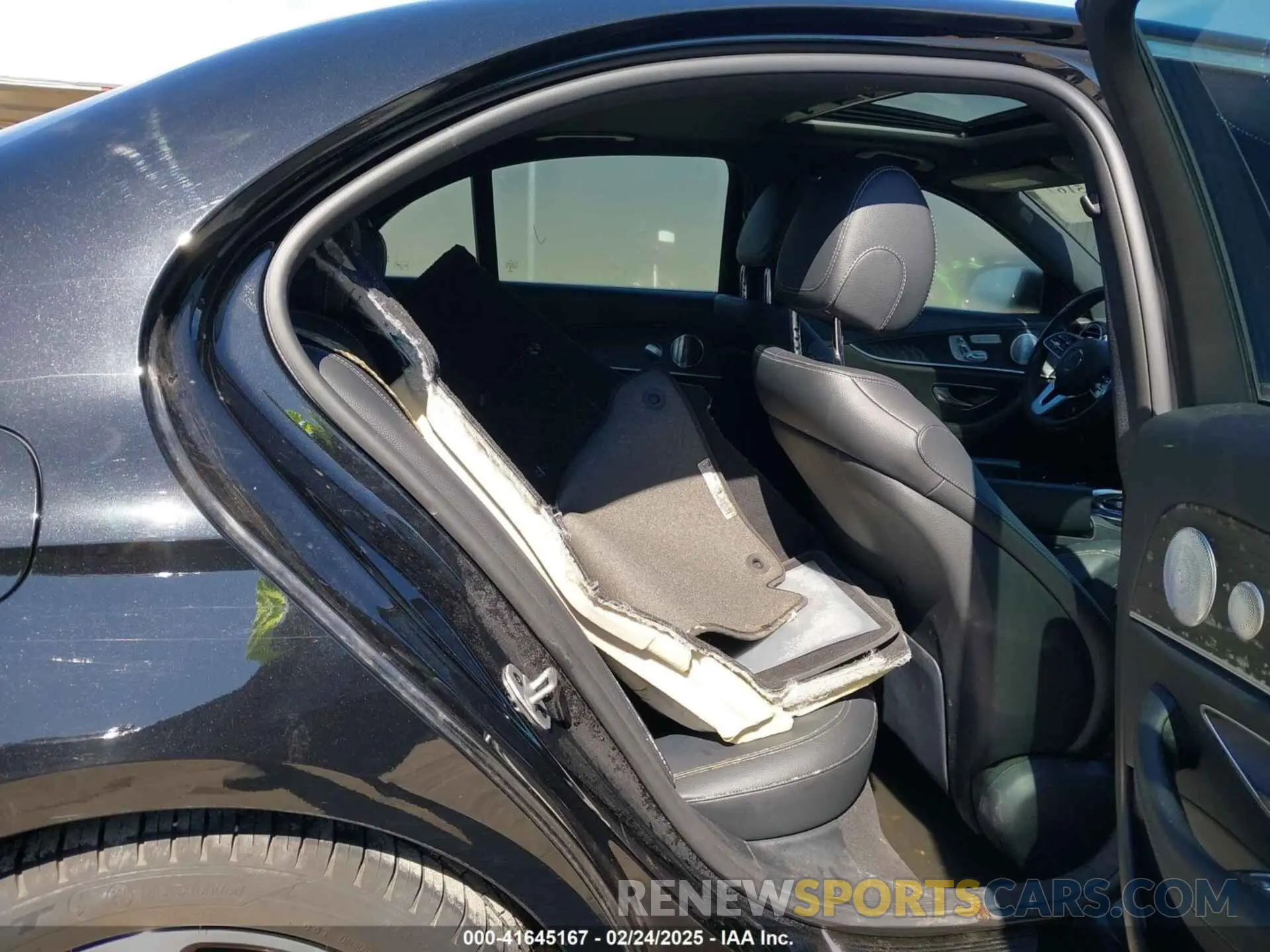 8 fotografías del automóvil dañado WDDZF8DB4LA702357 MERCEDES-BENZ E 350 2020
