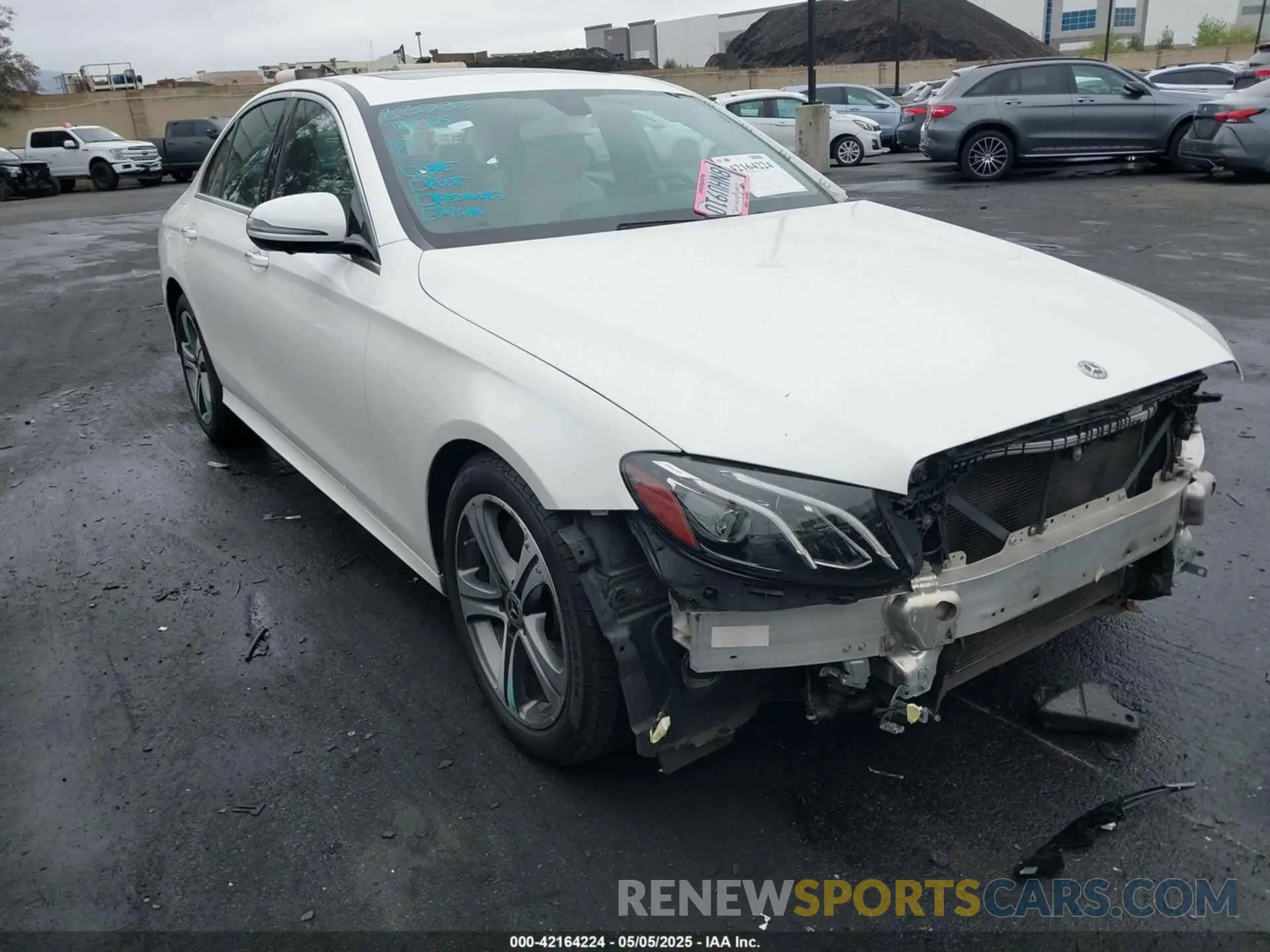 1 fotografías del automóvil dañado WDDZF8DB4LA745452 MERCEDES-BENZ E 350 2020