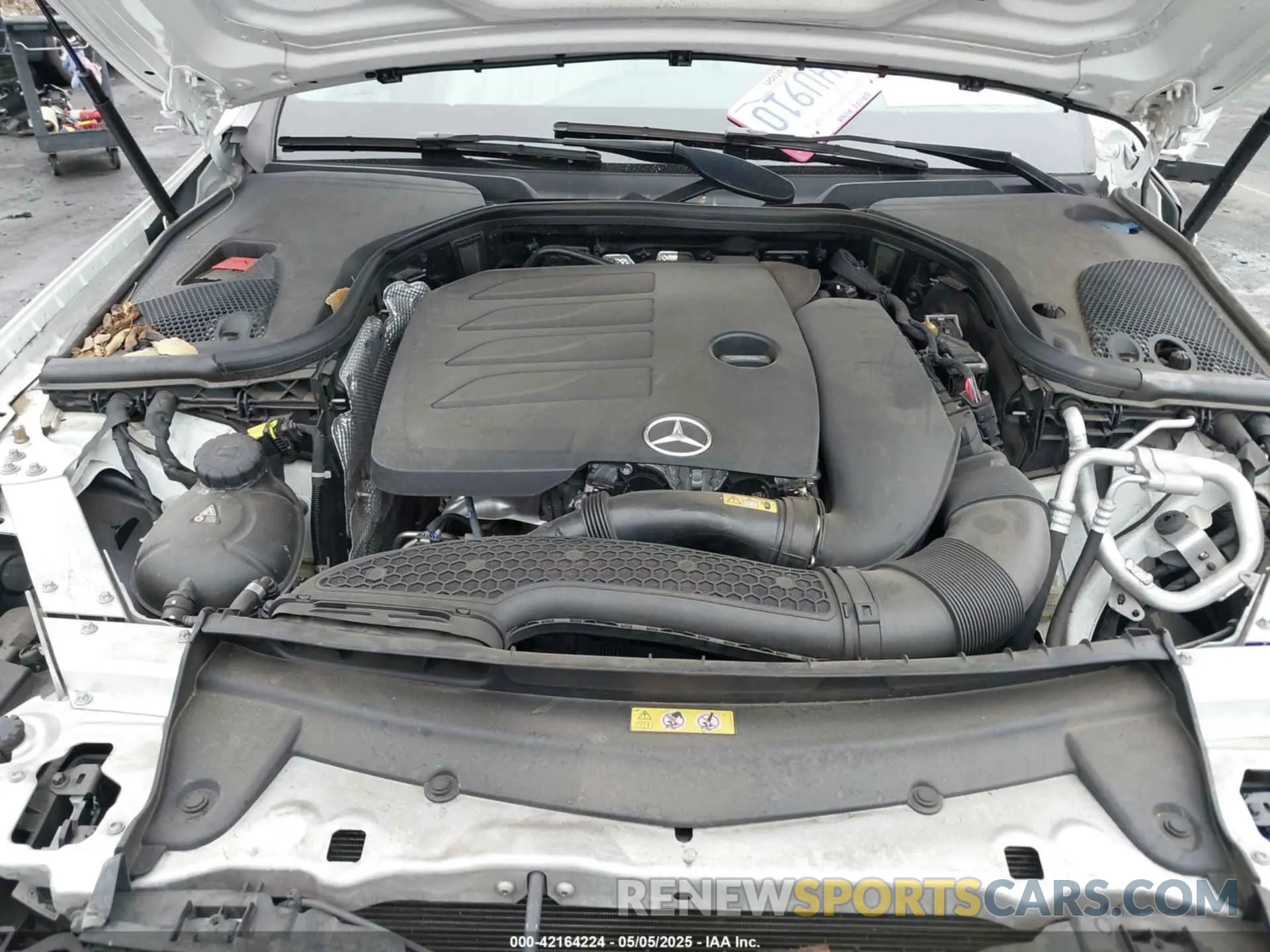 10 fotografías del automóvil dañado WDDZF8DB4LA745452 MERCEDES-BENZ E 350 2020