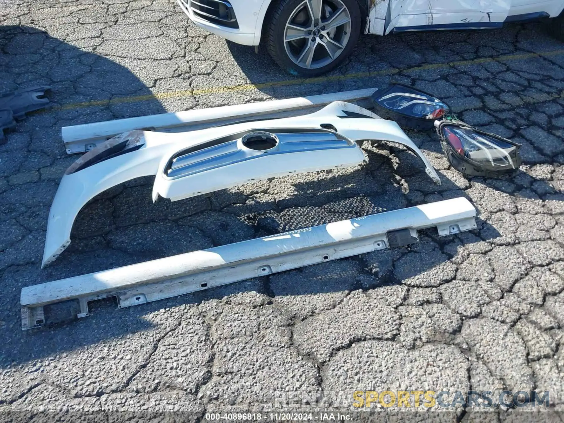 18 fotografías del automóvil dañado WDDZF8DB6LA735070 MERCEDES-BENZ E 350 2020