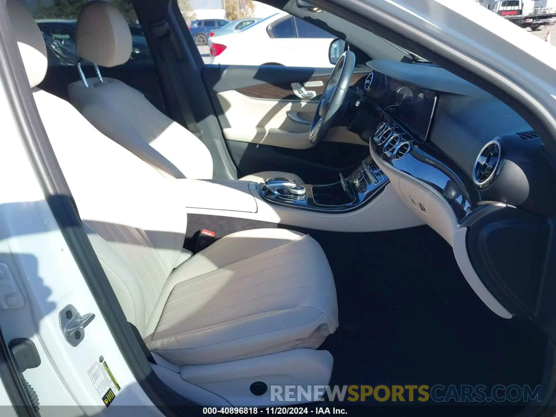 5 fotografías del automóvil dañado WDDZF8DB6LA735070 MERCEDES-BENZ E 350 2020