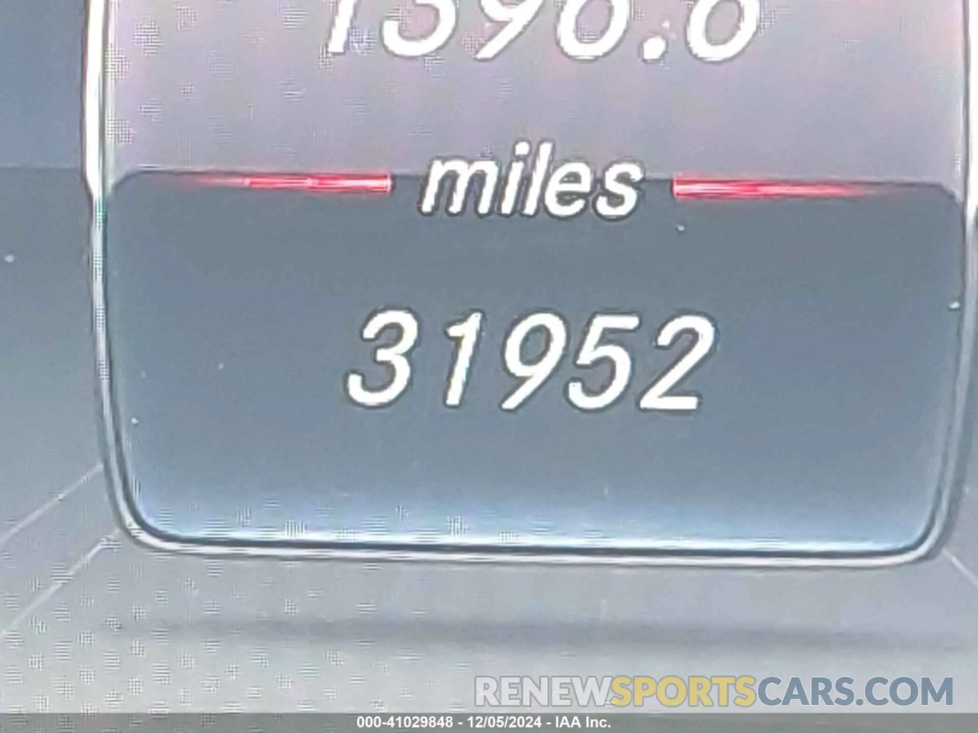14 fotografías del automóvil dañado WDDZF8DB9LA711135 MERCEDES-BENZ E 350 2020