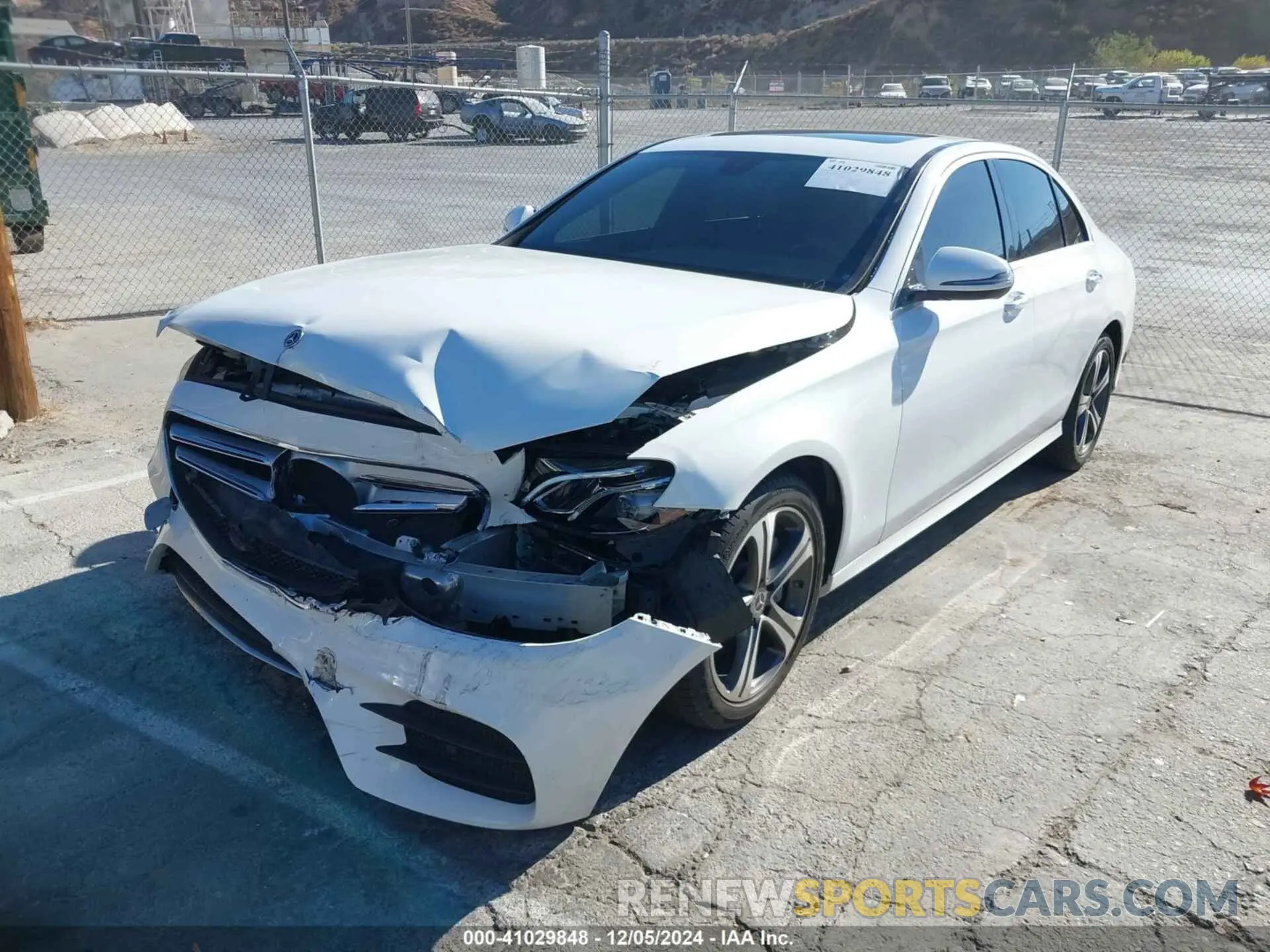 2 fotografías del automóvil dañado WDDZF8DB9LA711135 MERCEDES-BENZ E 350 2020