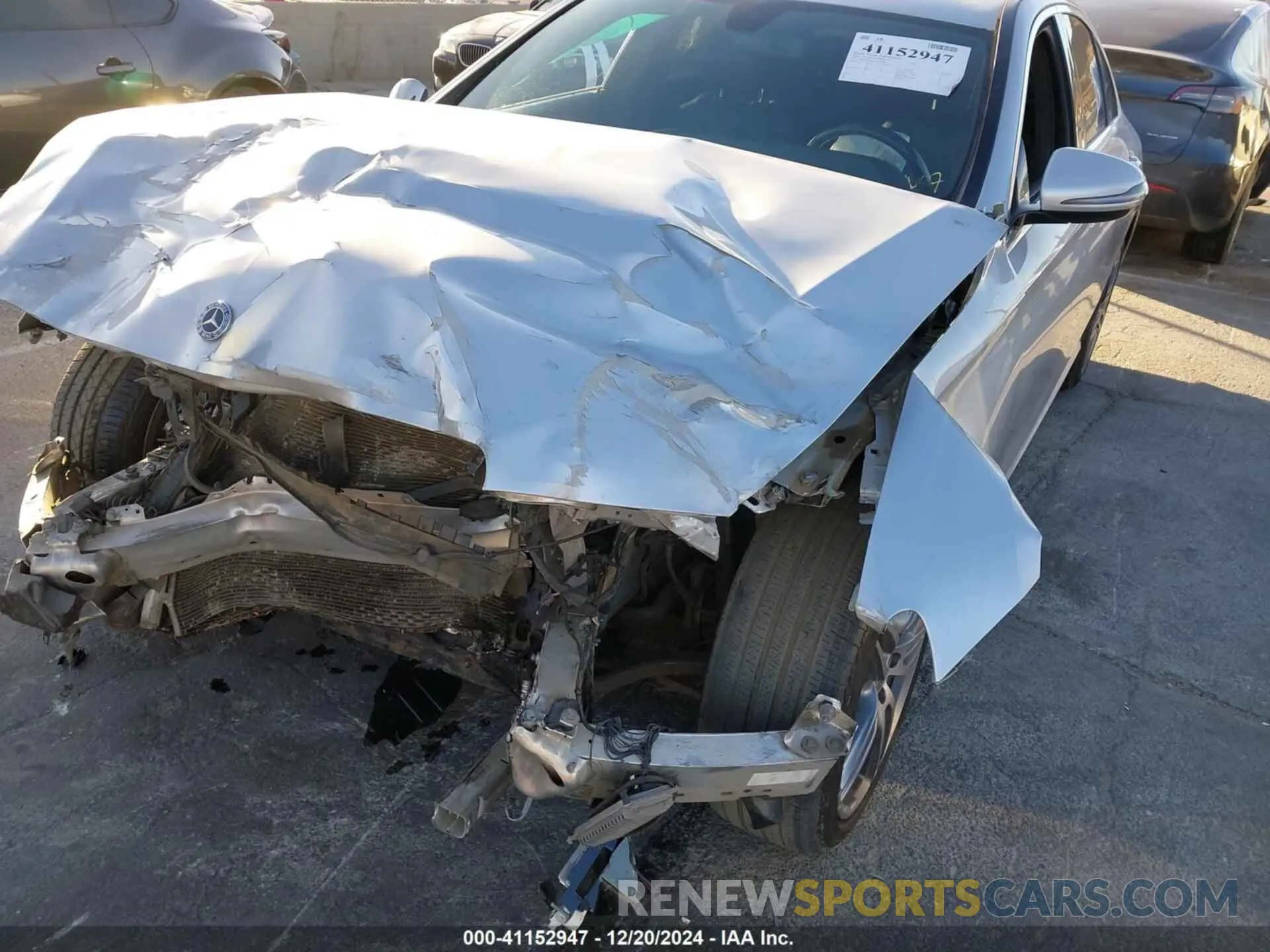 16 fotografías del automóvil dañado WDDZF8DBXLA709698 MERCEDES-BENZ E 350 2020