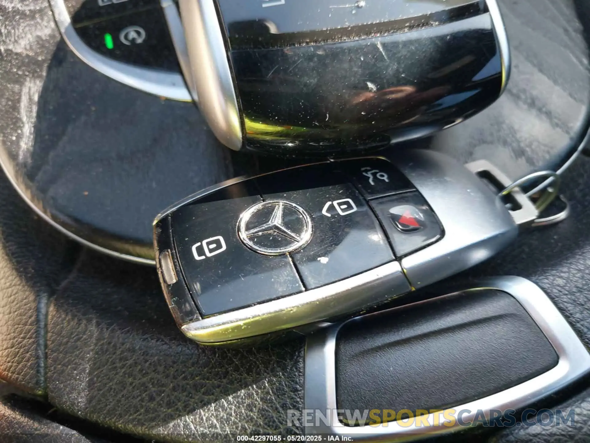 11 fotografías del automóvil dañado WDDZF8EB4LA703331 MERCEDES-BENZ E 350 2020