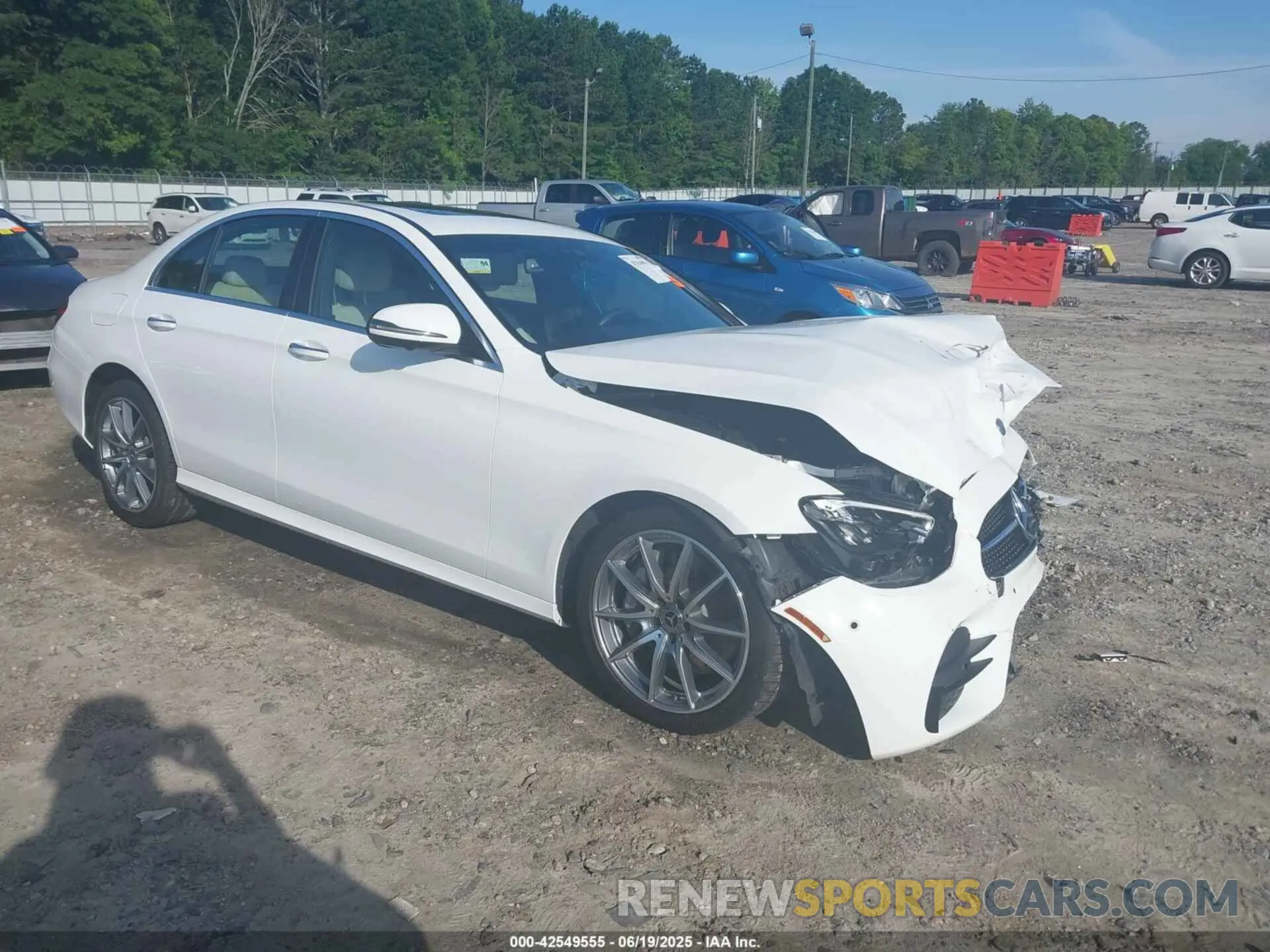 1 fotografías del automóvil dañado W1KZF8DB1MA951085 MERCEDES-BENZ E 350 2021