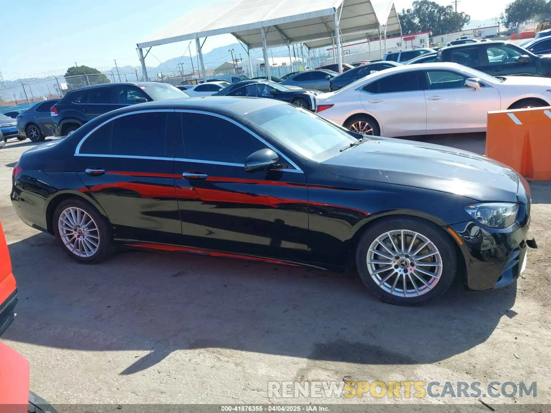 14 fotografías del automóvil dañado W1KZF8DB2MA918595 MERCEDES-BENZ E 350 2021