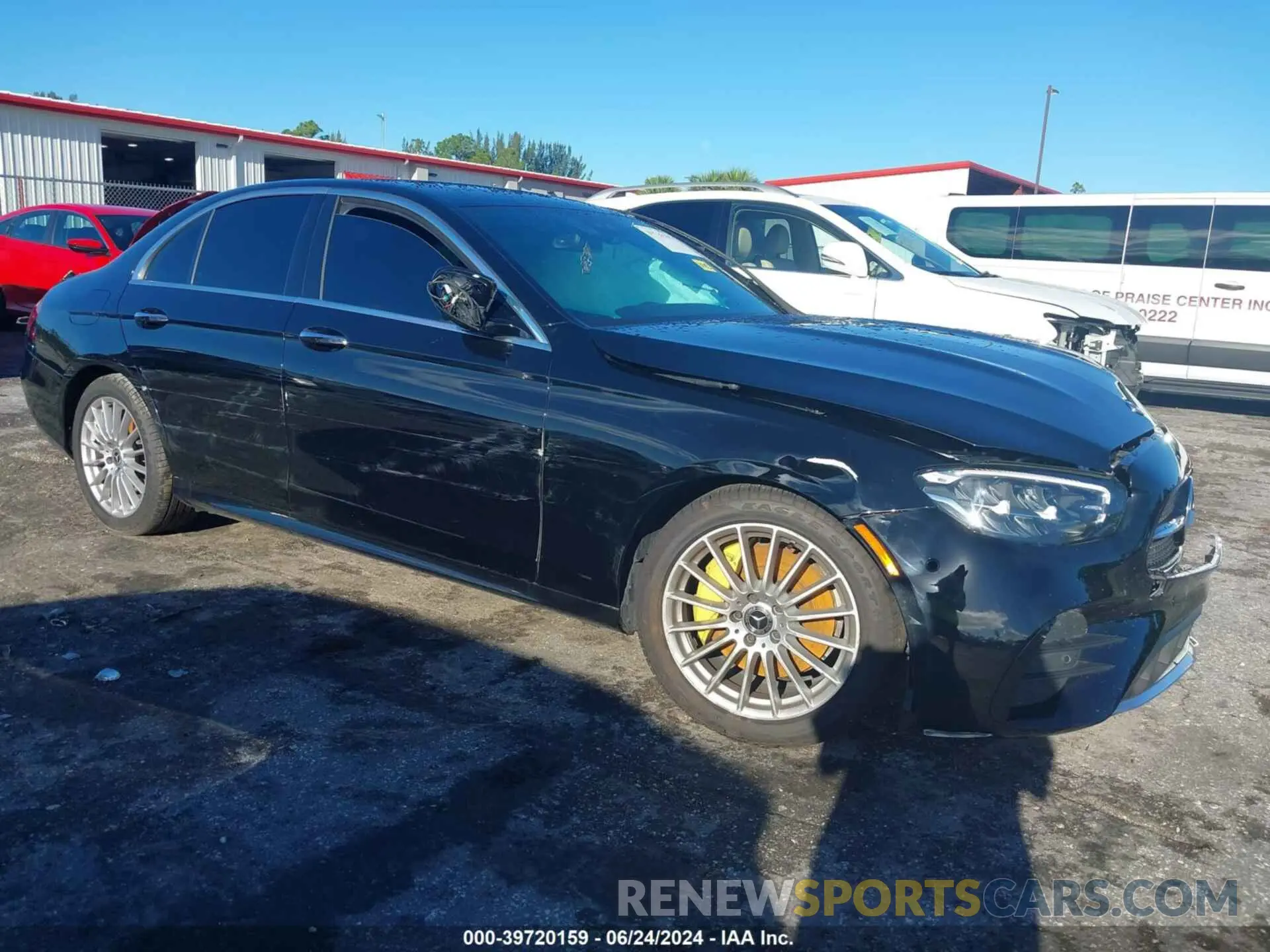 1 fotografías del automóvil dañado W1KZF8DB3MA920338 MERCEDES-BENZ E 350 2021
