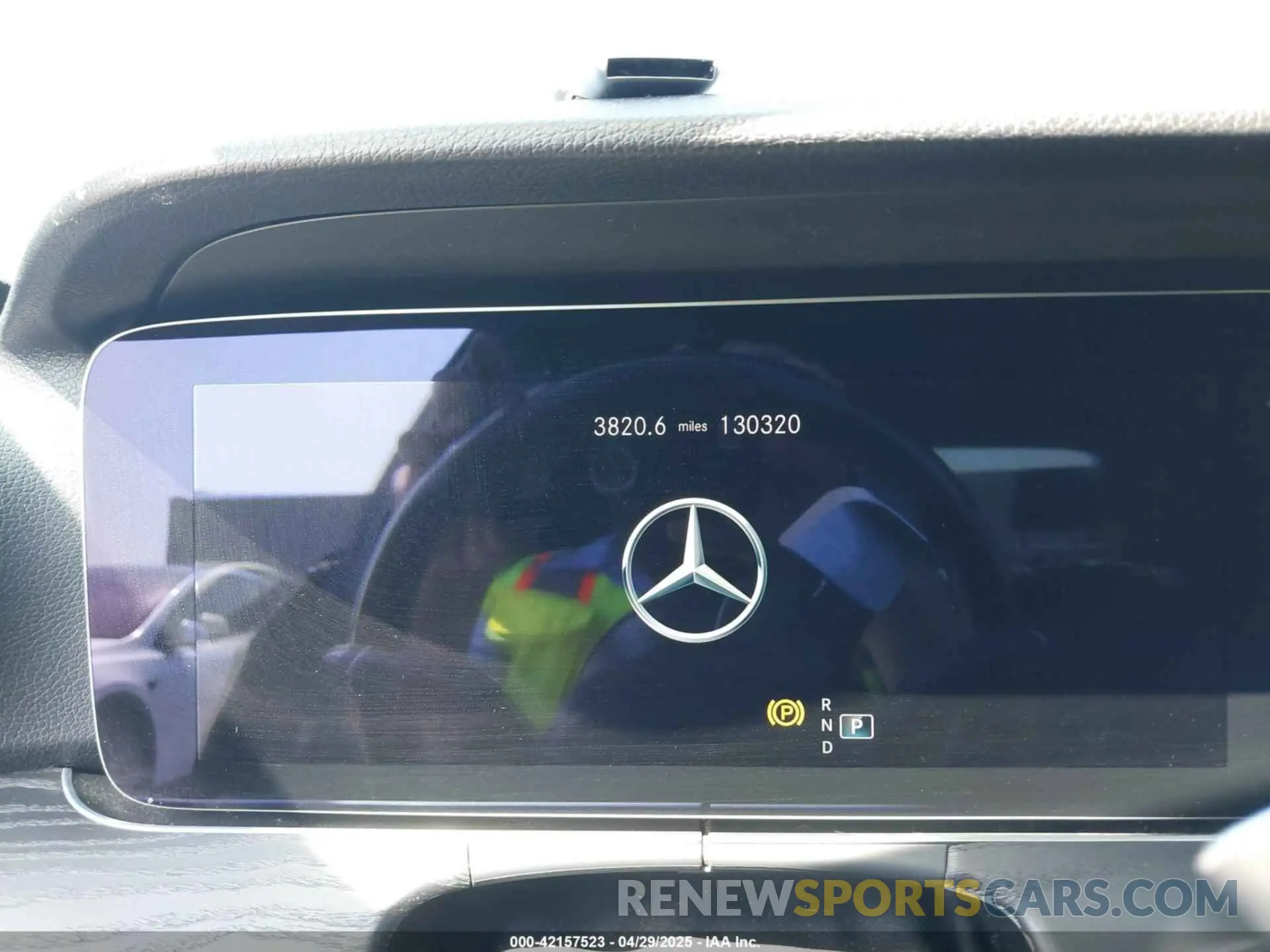 15 fotografías del automóvil dañado W1KZF8DB5MA971128 MERCEDES-BENZ E 350 2021