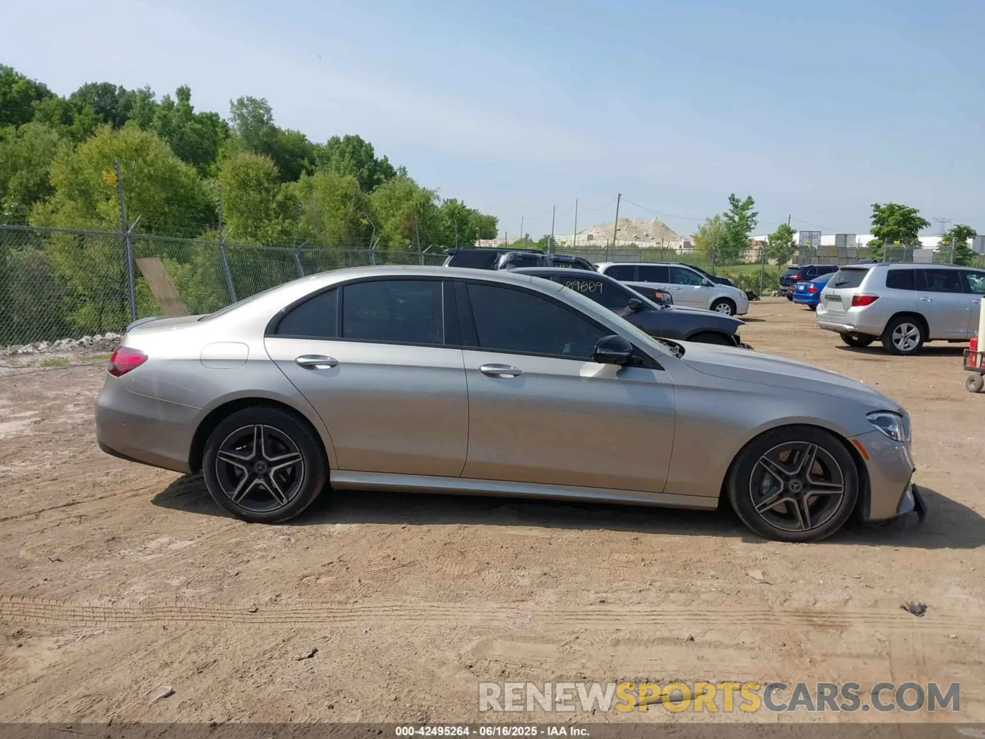 13 fotografías del automóvil dañado W1KZF8EB0MA924524 MERCEDES-BENZ E 350 2021