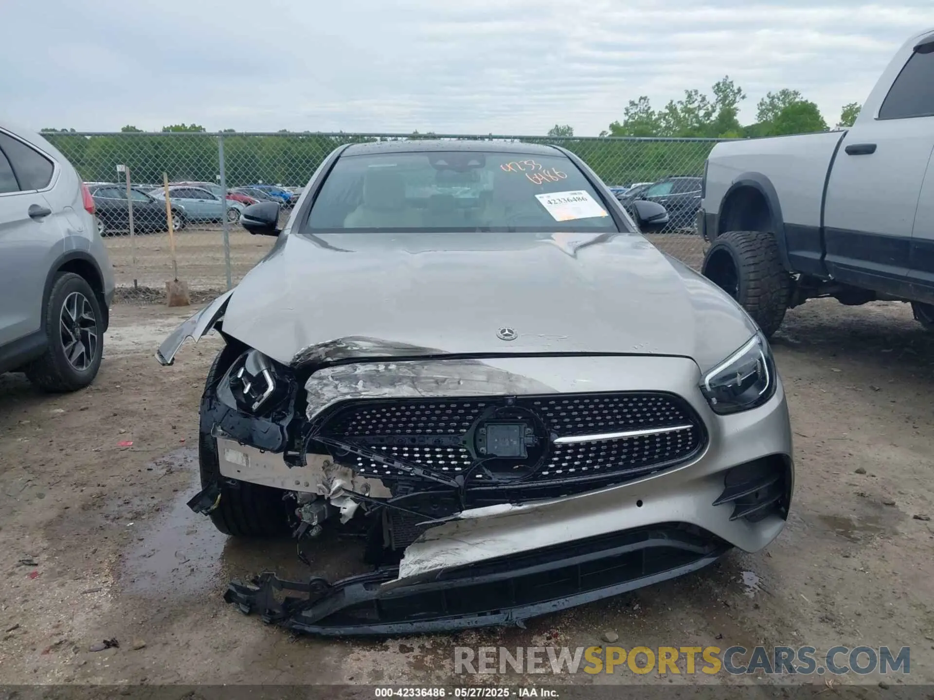 12 fotografías del automóvil dañado W1KZF8EB7MA897581 MERCEDES-BENZ E 350 2021
