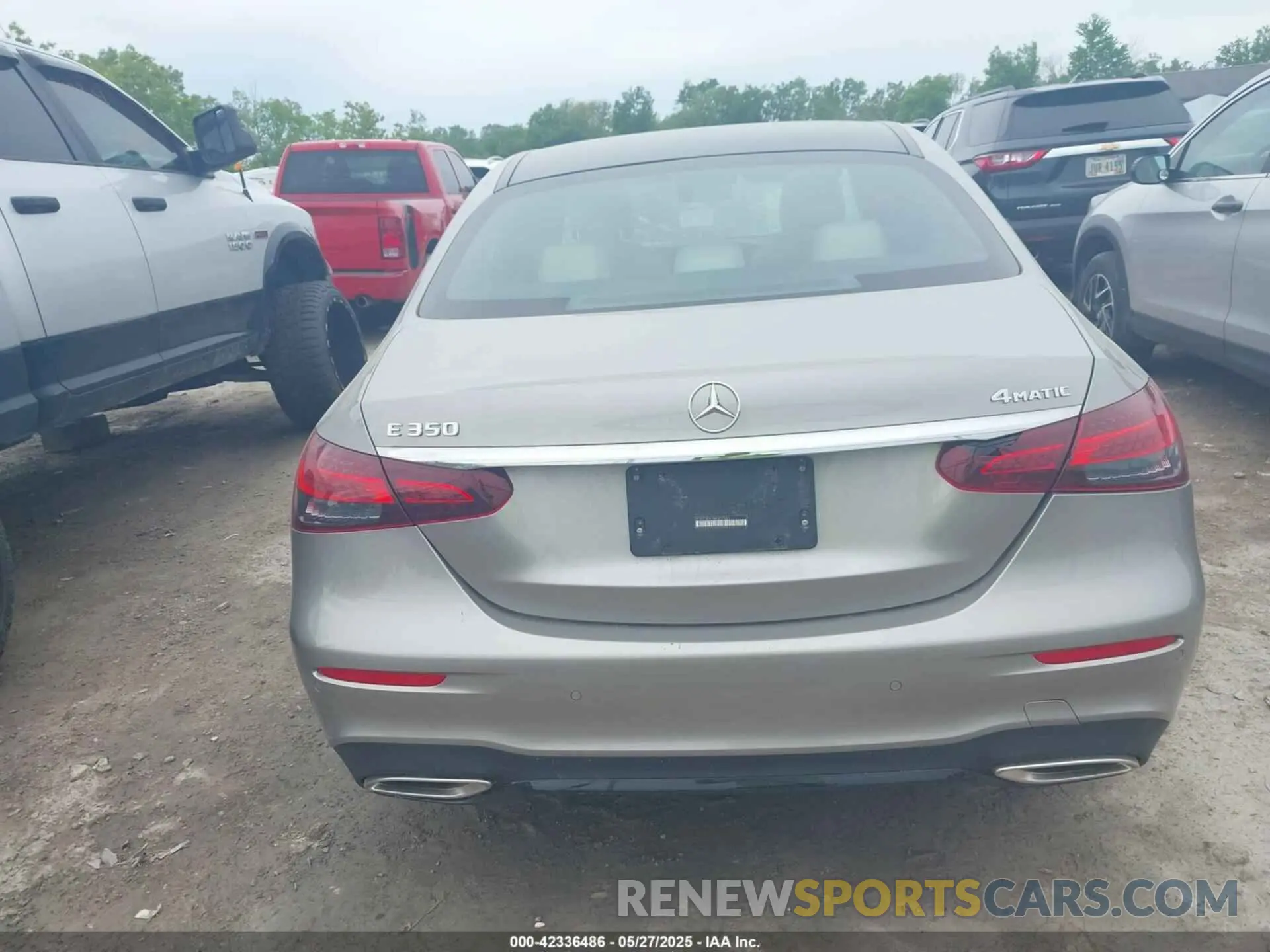 16 fotografías del automóvil dañado W1KZF8EB7MA897581 MERCEDES-BENZ E 350 2021