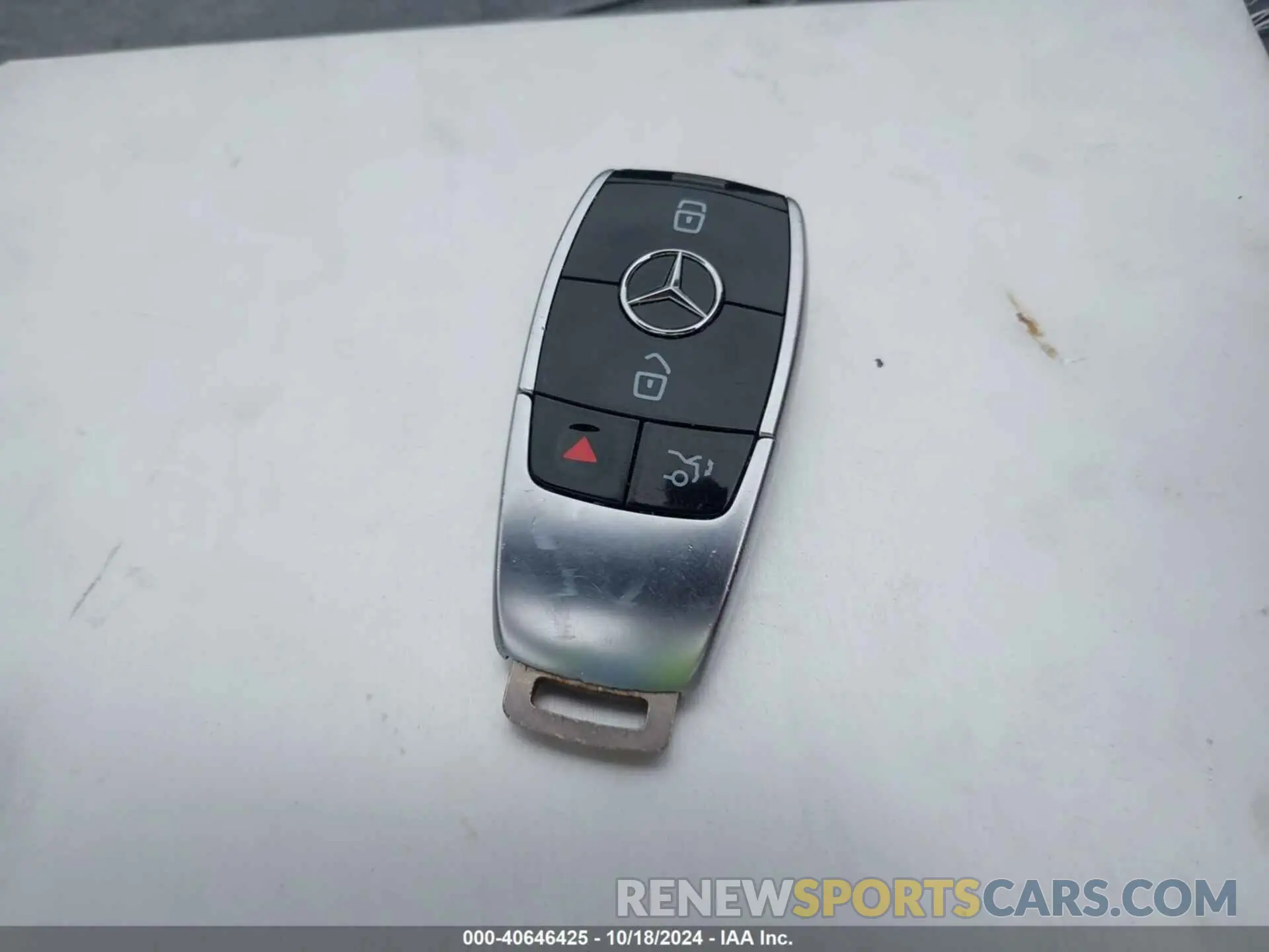 11 fotografías del automóvil dañado W1KZF8DB0NB093703 MERCEDES-BENZ E 350 2022