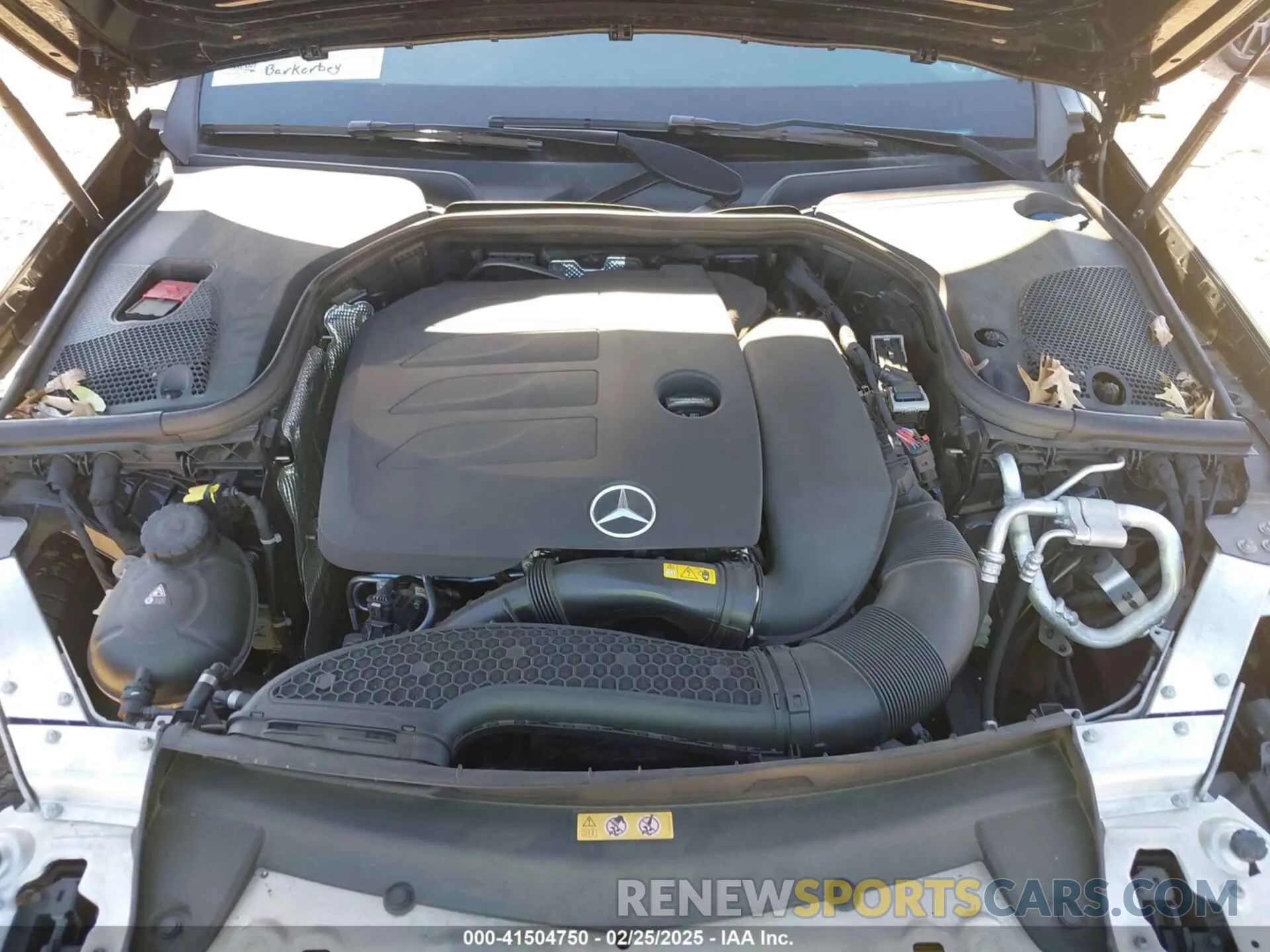 10 fotografías del automóvil dañado W1KZF8DB1NB084637 MERCEDES-BENZ E 350 2022