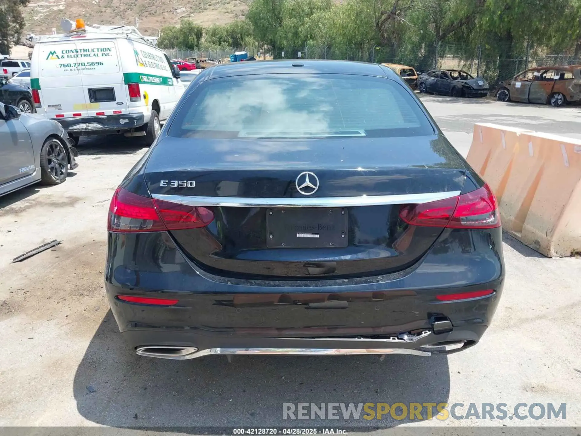 16 fotografías del automóvil dañado W1KZF8DB2NB063957 MERCEDES-BENZ E 350 2022