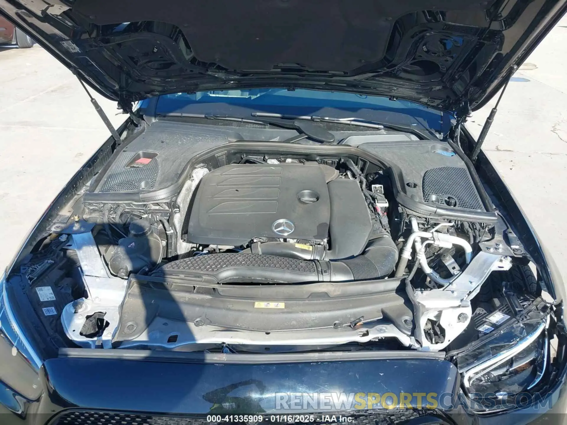 10 fotografías del automóvil dañado W1KZF8EB9PB185877 MERCEDES-BENZ E 350 2023