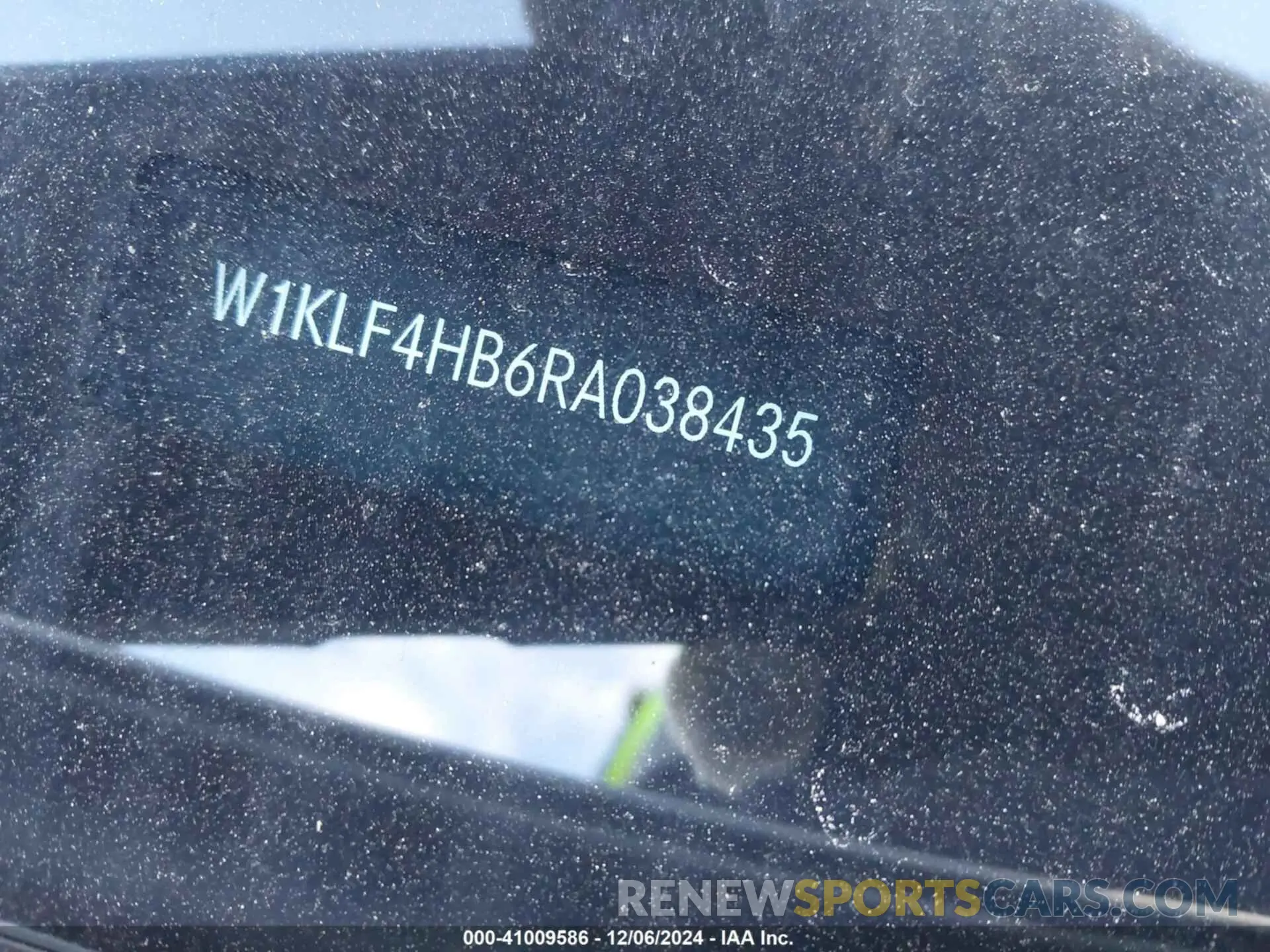 12 fotografías del automóvil dañado W1KLF4HB6RA038435 MERCEDES-BENZ E 350 2024
