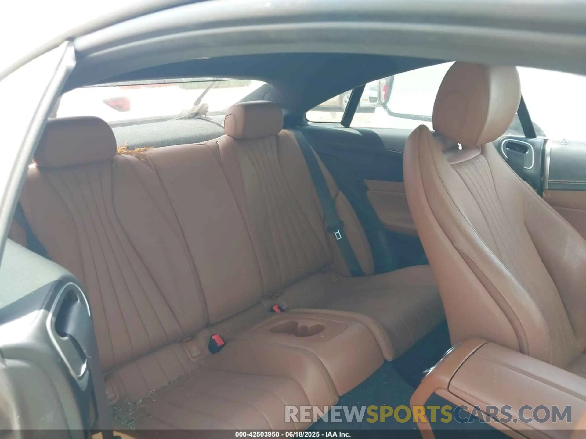 8 fotografías del automóvil dañado WDD1J6HB0KF075748 MERCEDES-BENZ E 450 2019