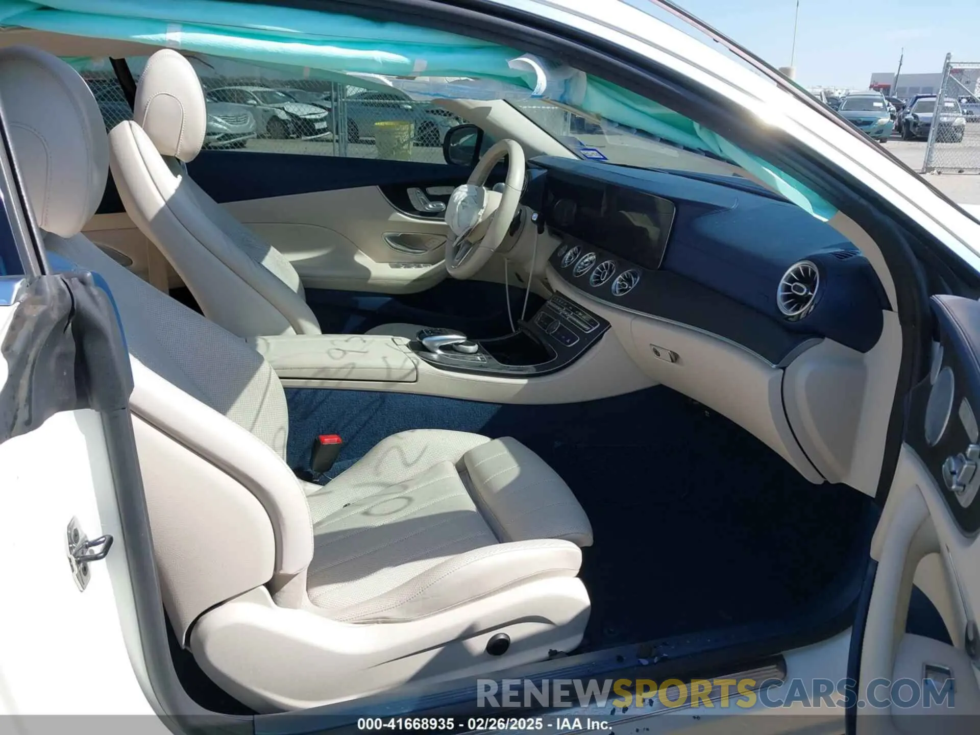 5 fotografías del automóvil dañado WDD1J6HB6KF079366 MERCEDES-BENZ E 450 2019